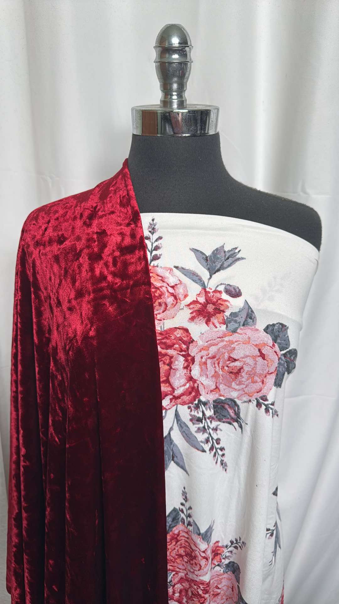 IVORY FLORAL/VELVET BUNDLE : 1YD Ivory Floral DBP & 2YD Red Crushed Stretch Velvet : A26064