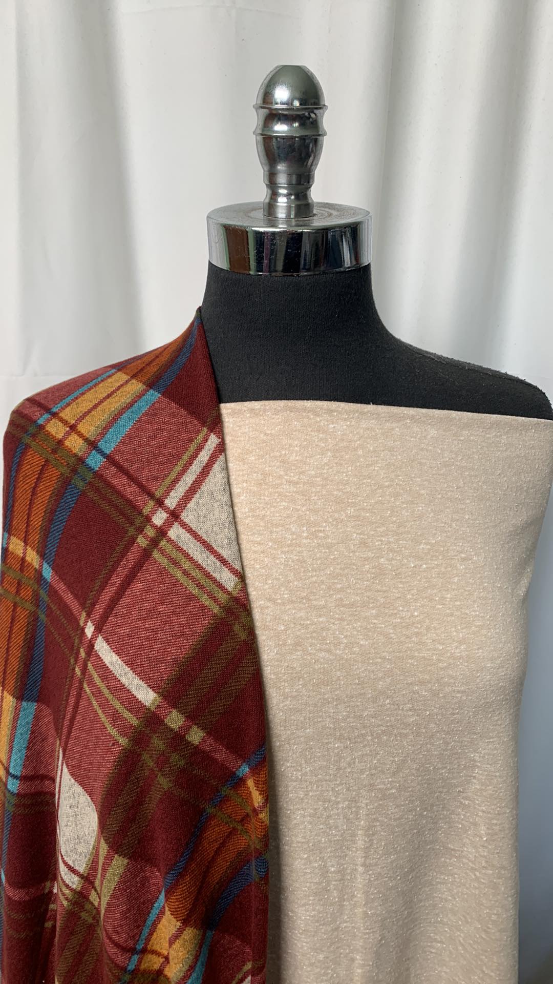 FALL PLAID BUNDLE : 2YD Diagonal Plaid Brushed Hacci SK & 2YD Taupe Triblend FT : A1882