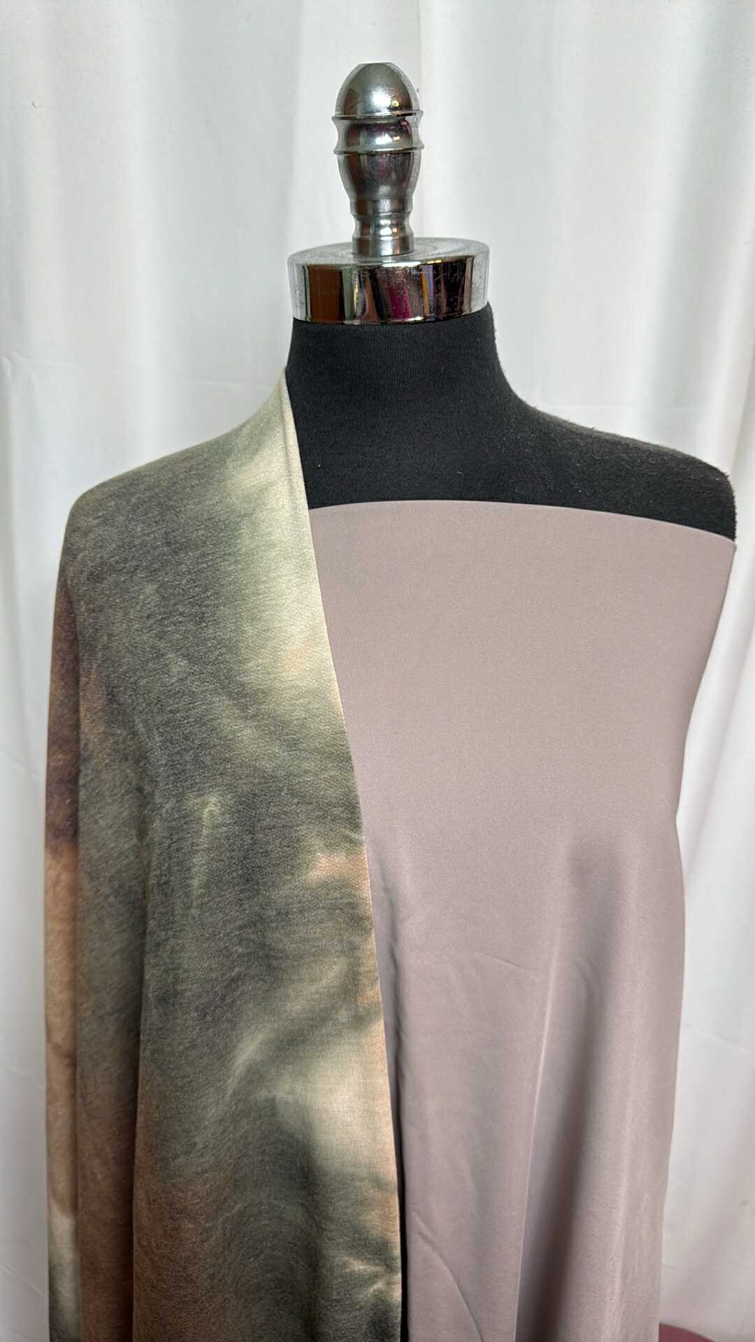 TAUPE/TIE DYE BUNDLE : 2YD Tie Dye PRS FT & 2YD Taupe Yoga PF : A27523