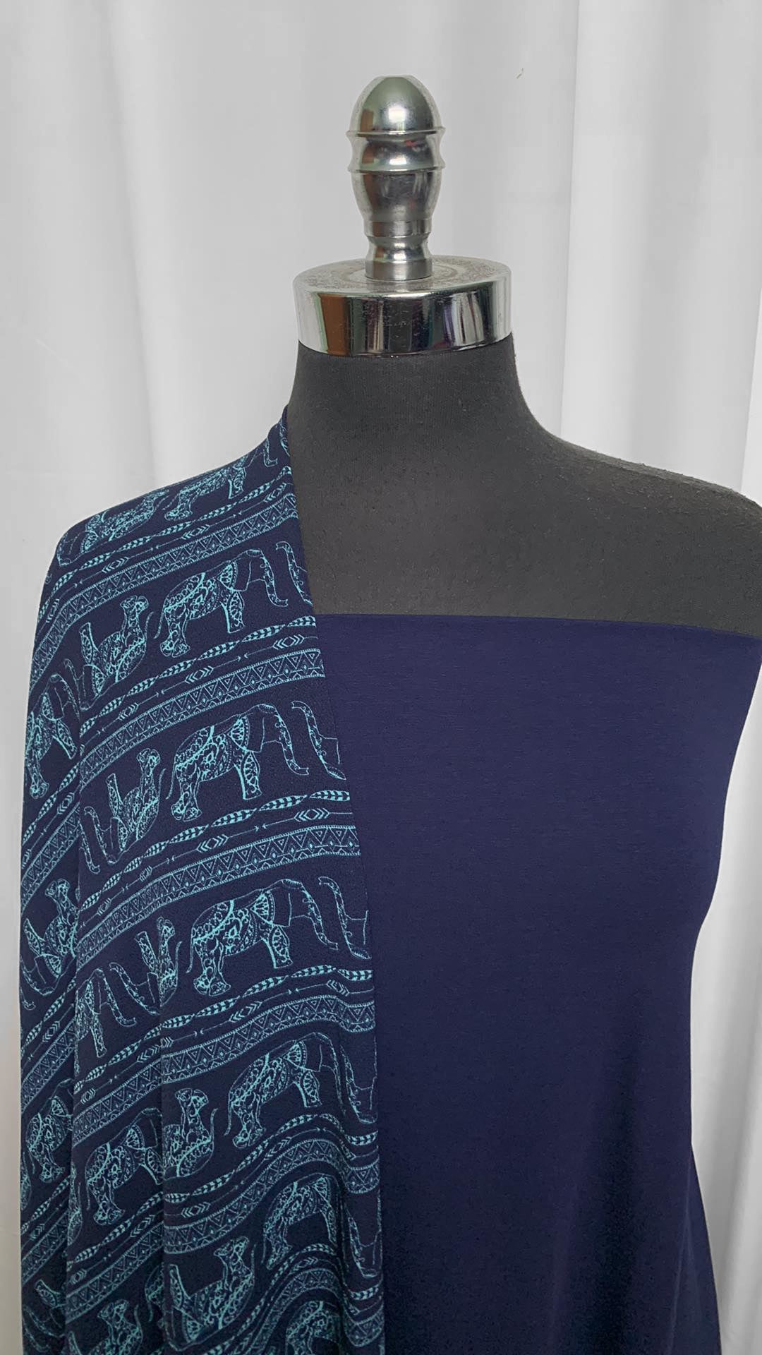 NAVY/ELEPHANT BUNDLE : 2YD Navy MVC & 2YD Elephants Bubble Crepe : A25487