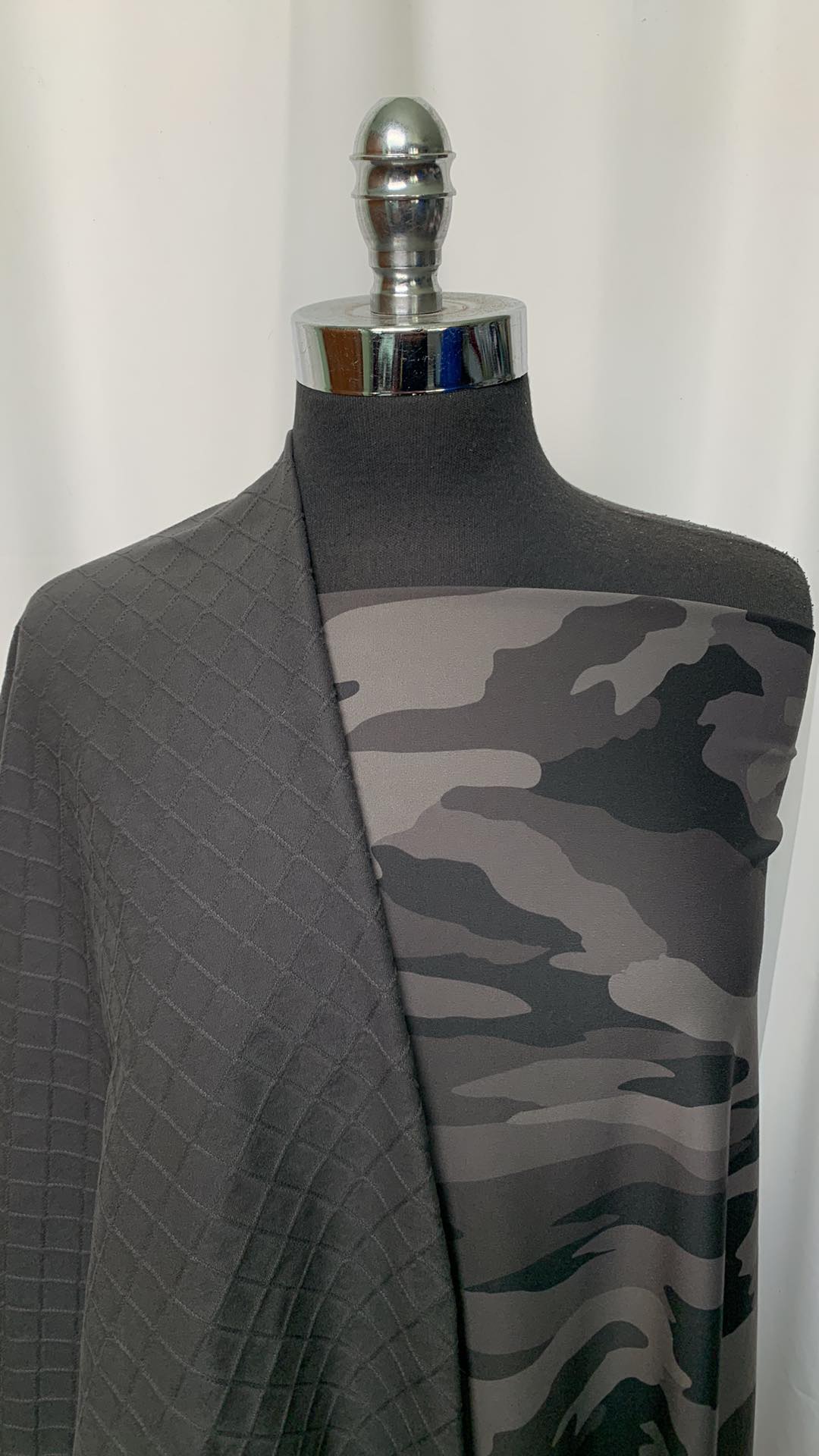 QUILTED/CAMO BUNDLE : 1+YD Camo Yoga PF (47" Wide) & 30" Grey Faux Quilted : A2004