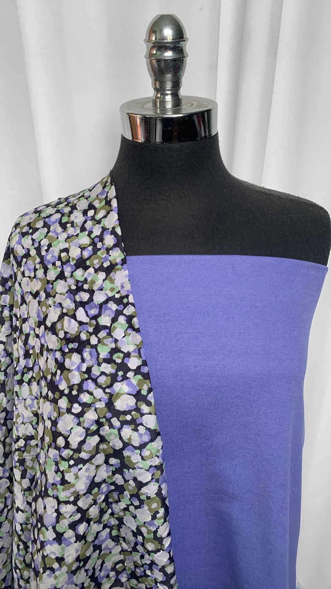 INDIGO/SILK BUNDLE : 1+YD Silk Woven & 1.5YD Indigo Peached PF : A25576