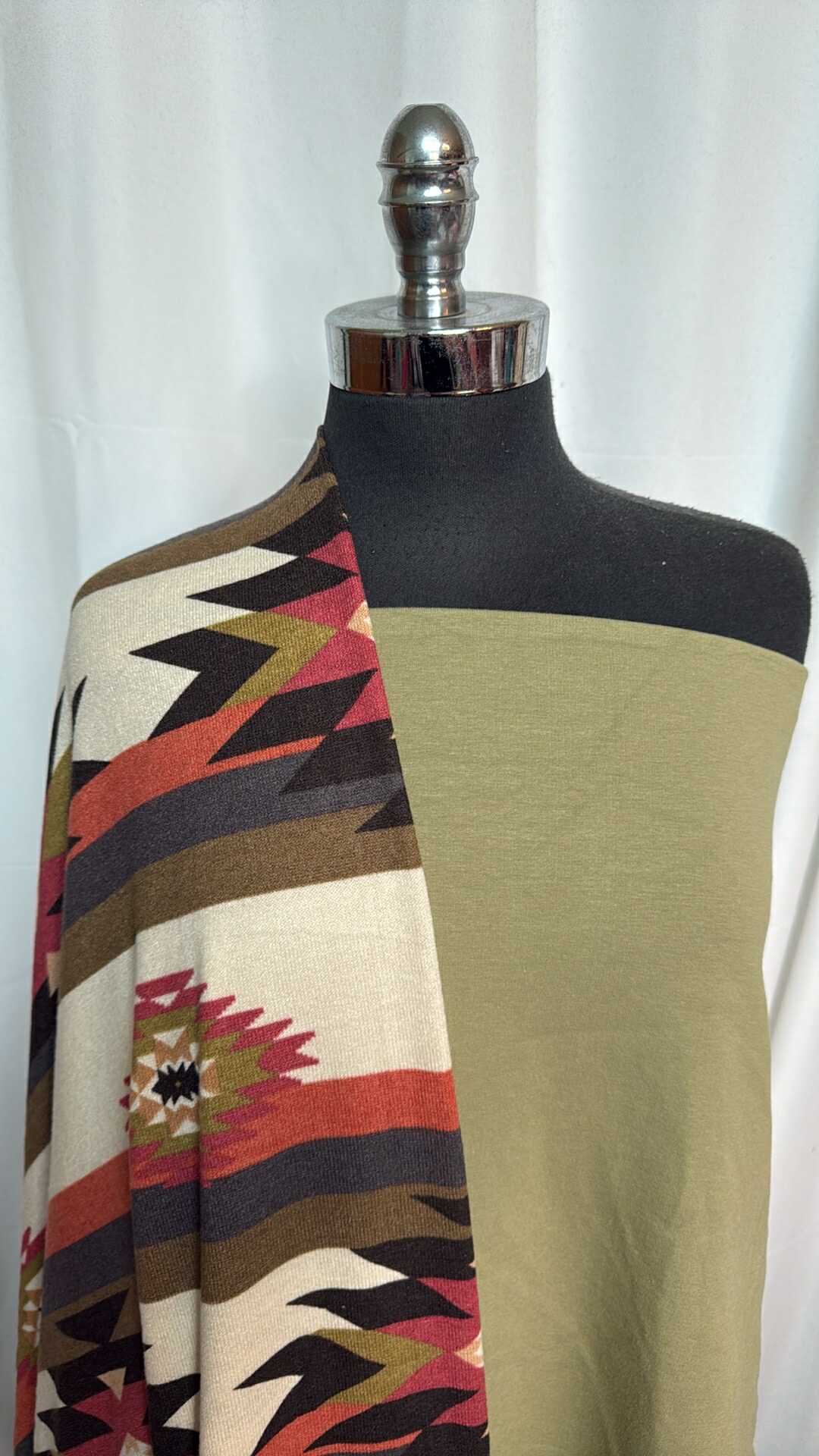 LIGHT OLIVE/SOUTHWEST BUNDLE : 2YD Light Olive Brushed C/S FT & 2YD Southwest Hacci SK : A28626
