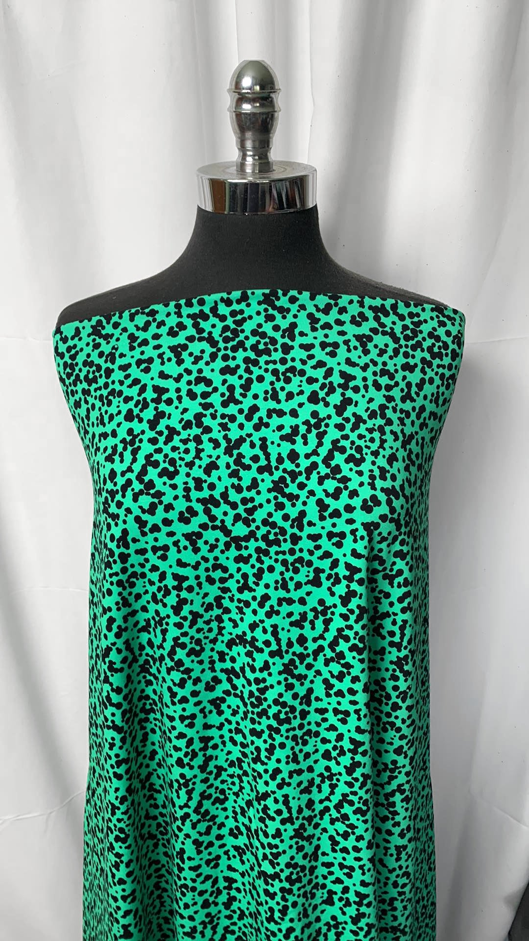 Emerald/Black Dot - 95/5 Cotton/Spandex - By the Yard