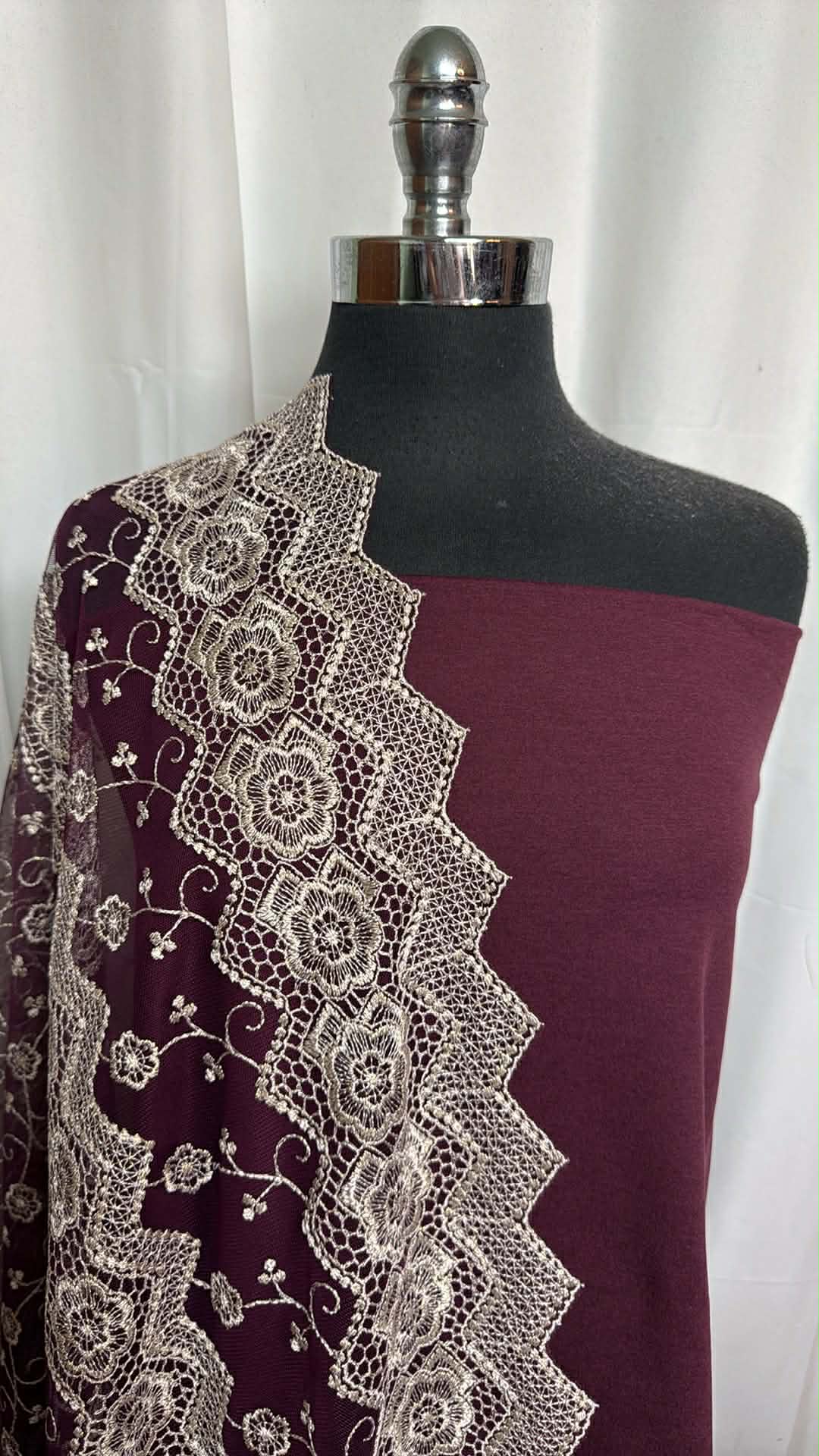 BORDEAUX/EMBELLISHED MESH BUNDLE : 2YD Bordeaux Peached PF & 2YD Double-Border Embellished Mesh : A29519