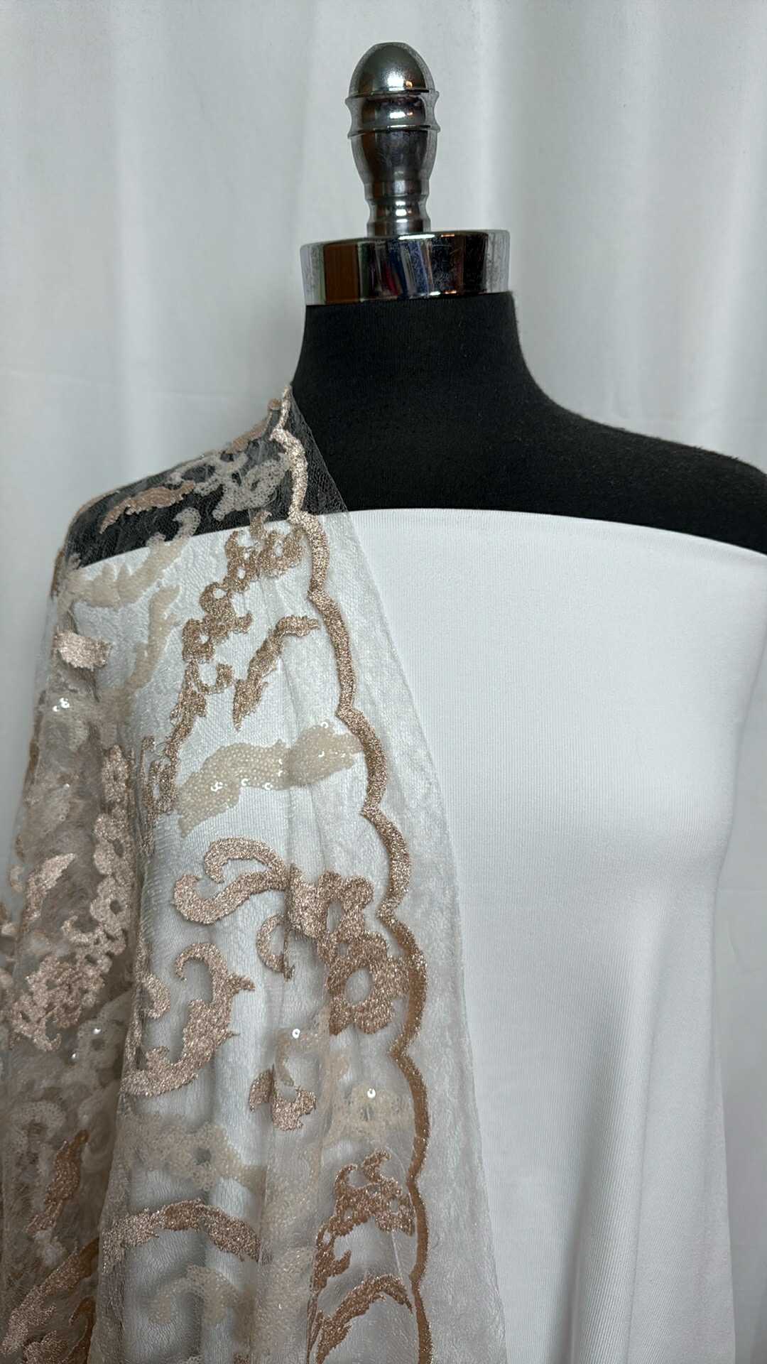 WHITE/LACE BUNDLE : 2YD White PF Rib & 3YD Embroidered Lace w/Sequins : A29095