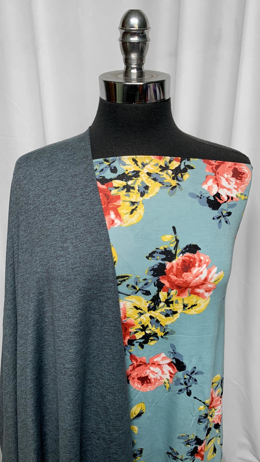 HEATHERED BLUE/BLUE FLORAL BUNDLE : 2YD Heathered Blue Mid-Weight PF & 2YD Blue Floral R/S : A25287