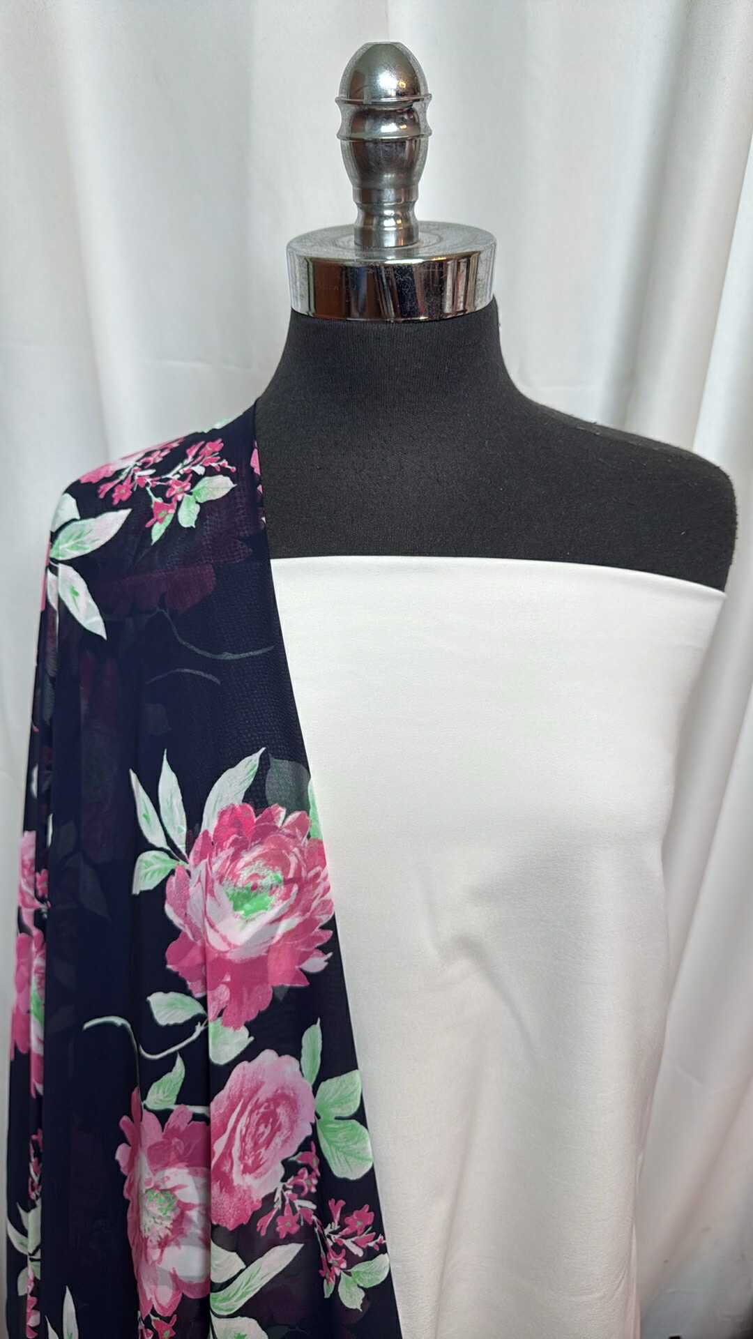 WHITE/FLORAL BUNDLE : 3YD White Japanese Ponte & 2.5YD Floral Chiffon : A27795