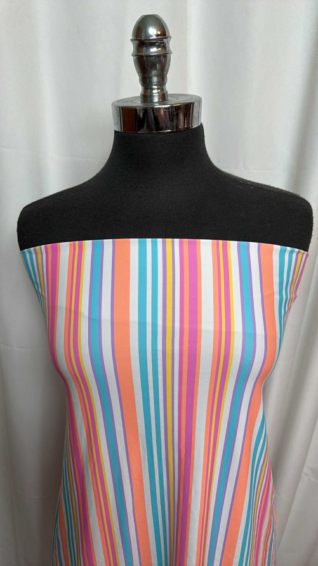 112 - Nylon/Spandex - 1 Yard Cut