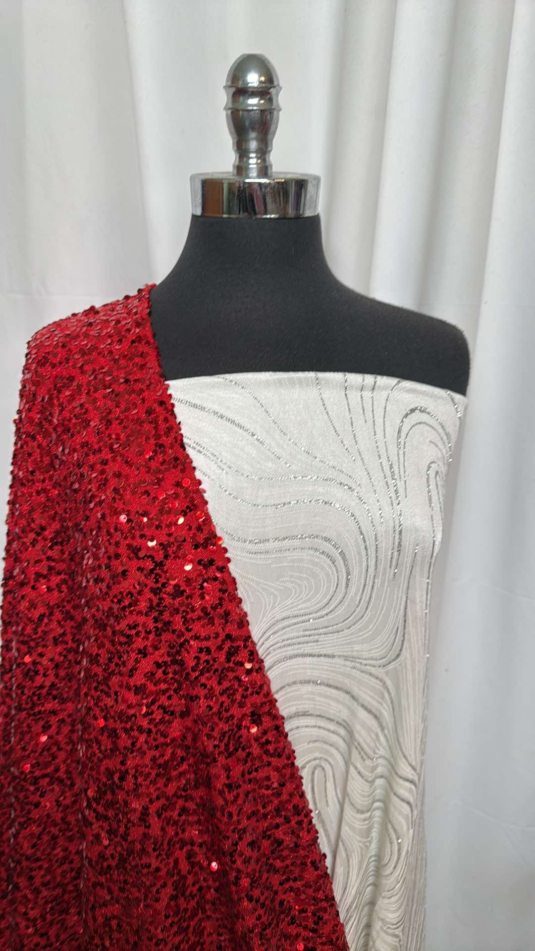 IVORY/RED SEQUINS BUNDLE : 2YD Ivory w/Glitter Swirl P/S & 2YD Red Lurex DK w/Sequins : A26507