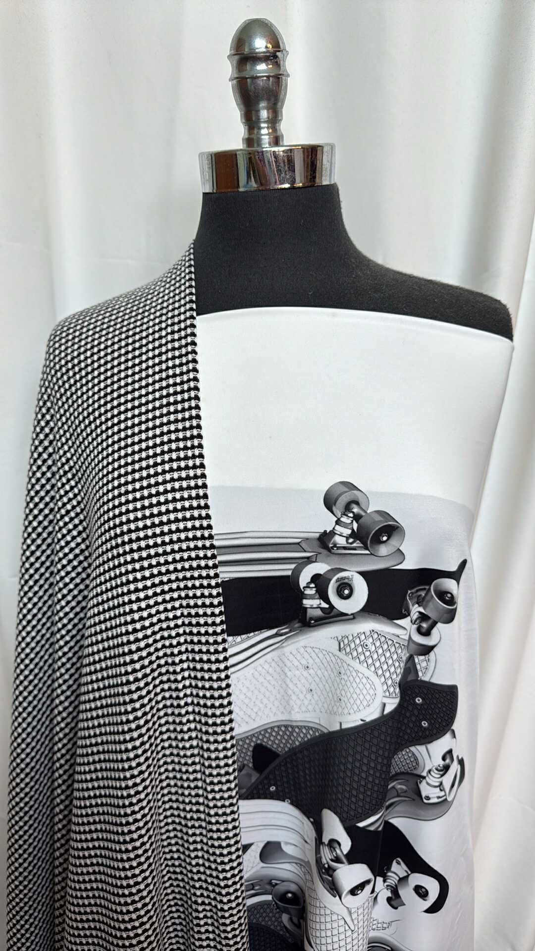 MONOCHROME SKATE BUNDLE : 2YD Skate N/S Swim Panels & 2YD Black/White Thermal : A27643