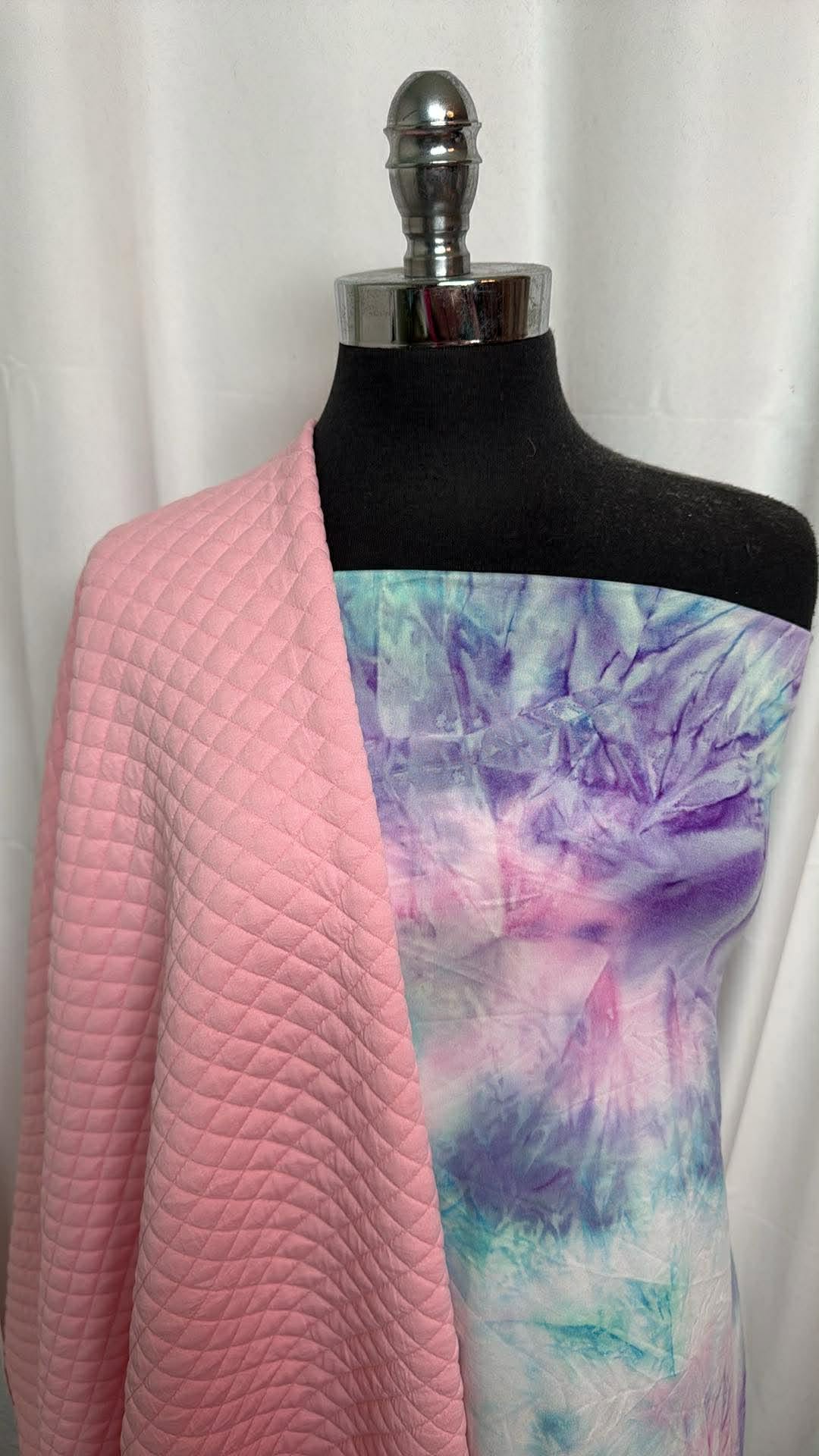 TIE DYE/PINK QUILTED BUNDLE : 1.5YD Tie Dye DBP & 1.5YD Pink Quilted : A30247