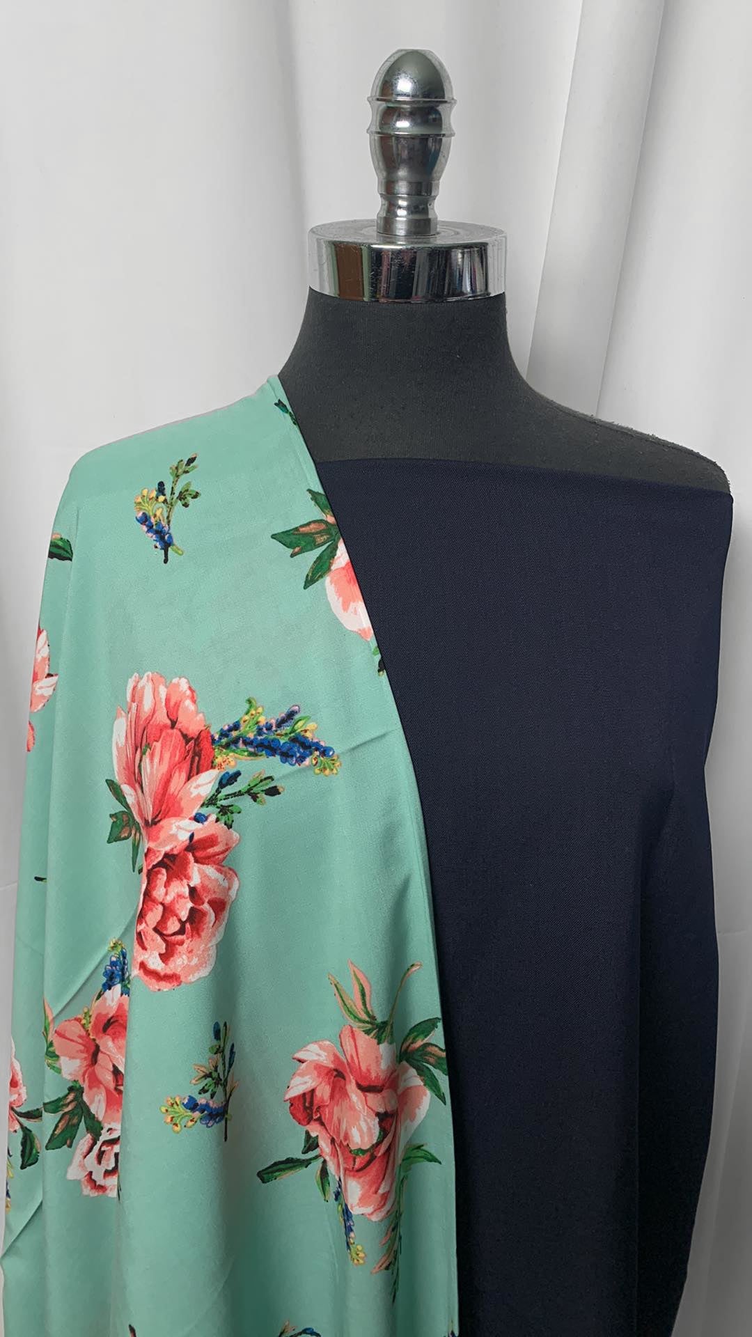 NAVY/MINT FLORAL BUNDLE : 2YD Navy Poly Twill (NO Stretch) & 2YD Mint Floral Rayon Challis : A2218