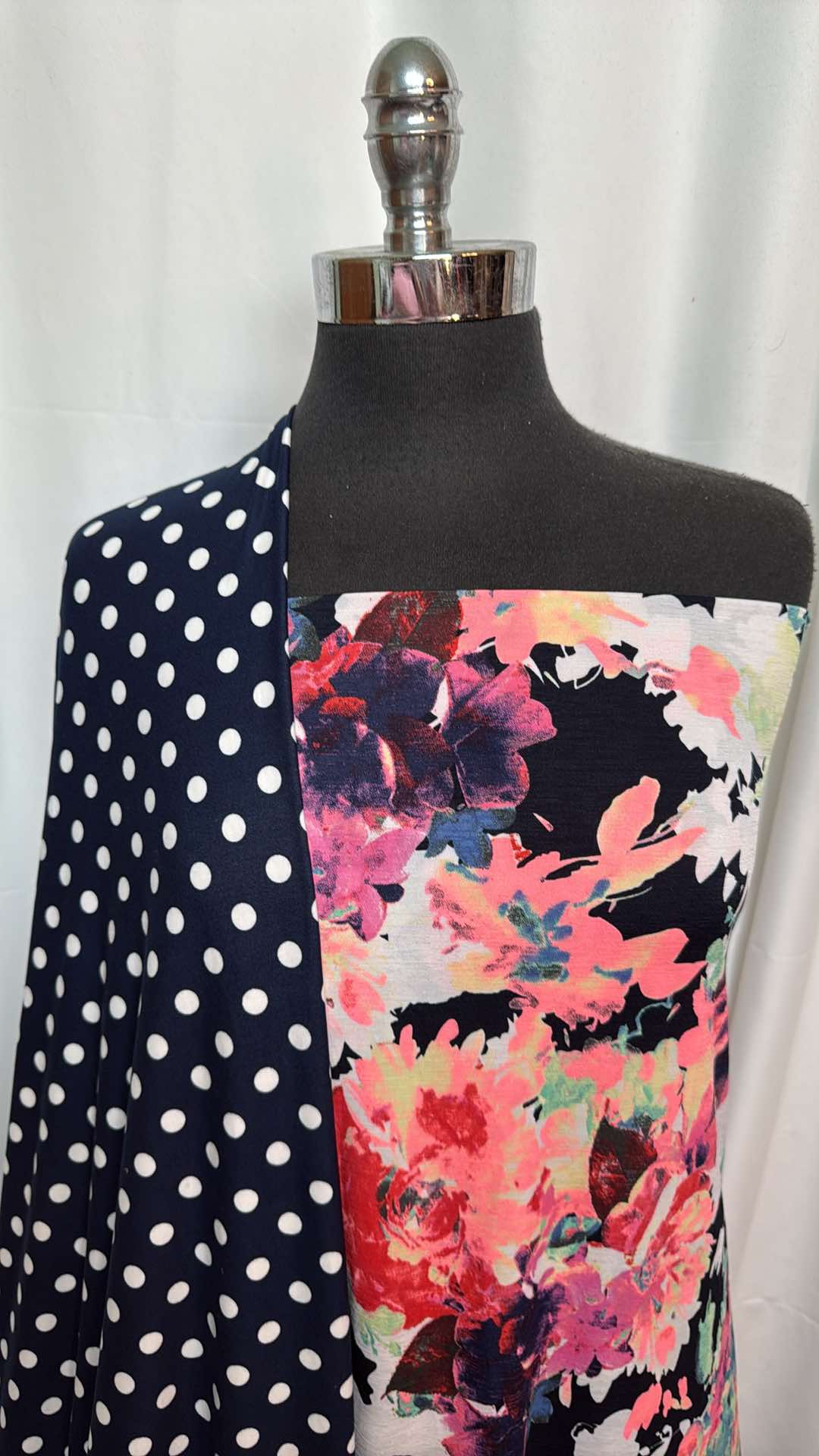 NAVY DOT/FLORAL BUNDLE : 2YD Floral Bulgari & 2YD Navy Dot SBP : A27366