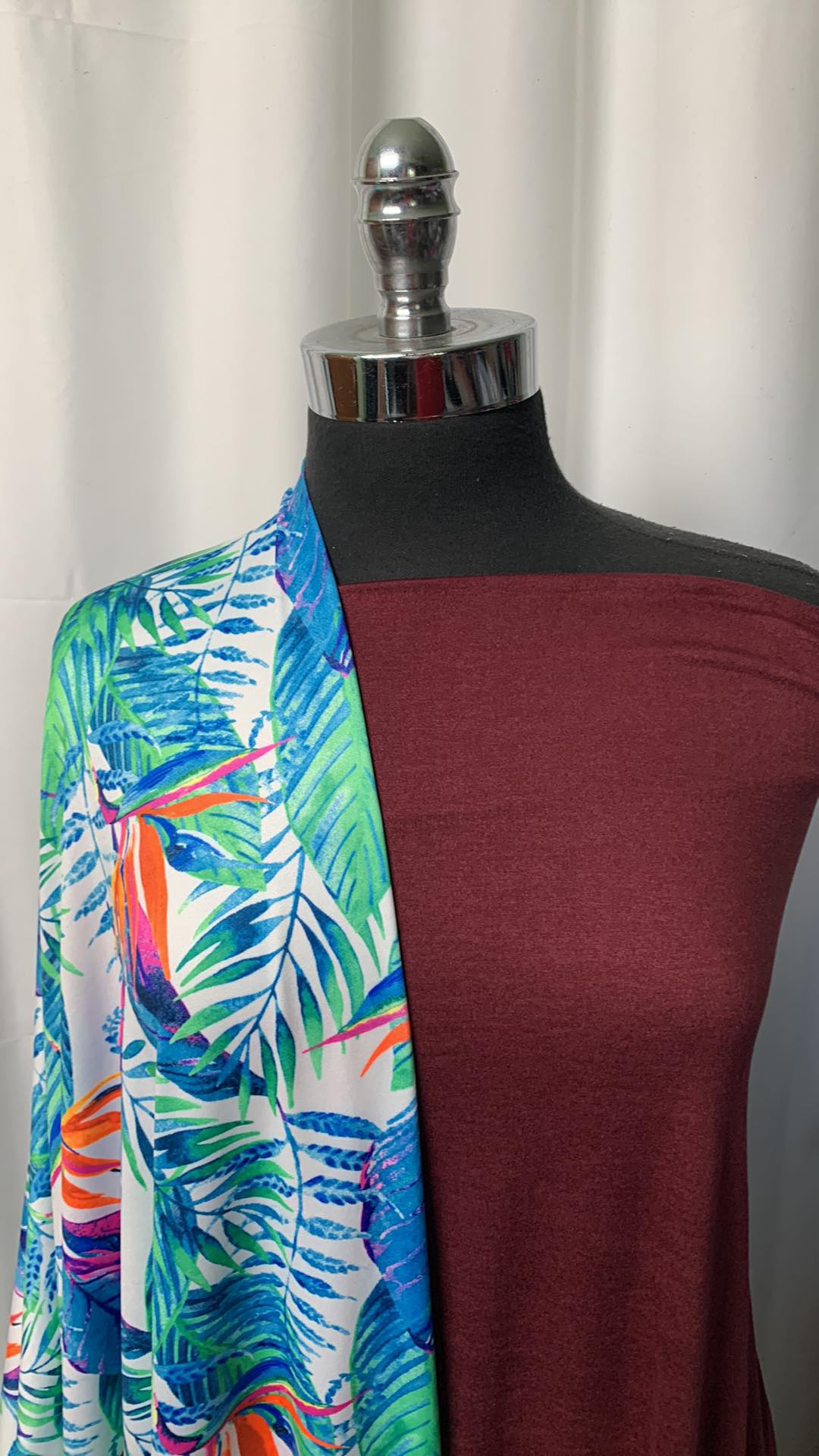 BURGUNDY TROPICAL BUNDLE : 1YD Burgundy Featherweight PF & 2YD Tropical ITY : A1391