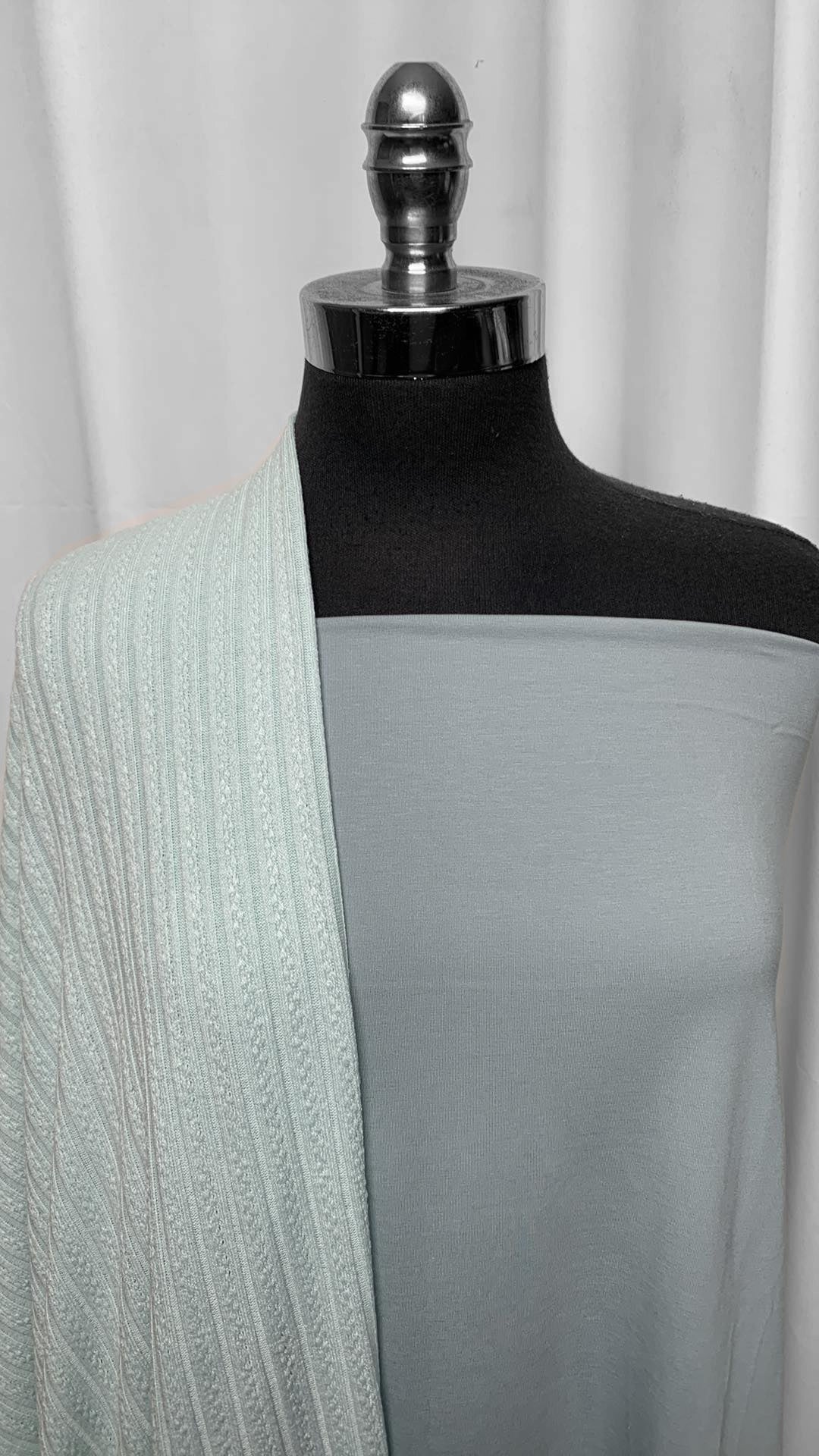 SLATE/SWEATER BUNDLE : 2YD Cotton-Blend SK (72" Wide) & 2YD Slate MVC : A25456