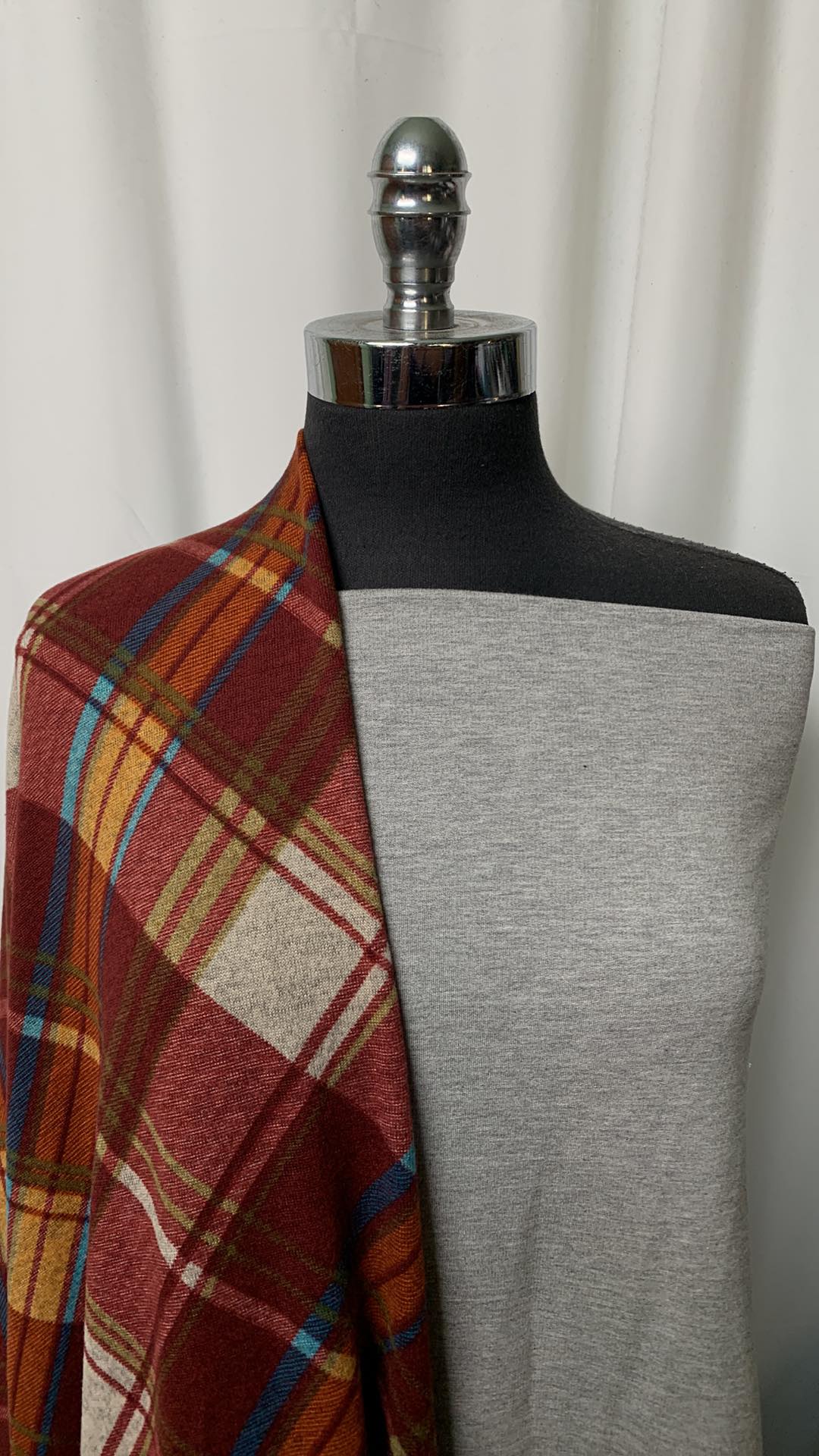 FALLL PLAID BUNDLE : 2YD Heather Grey Brushed FT & 2YD Diagonal Plaid Brushed Hacci SK : A1939