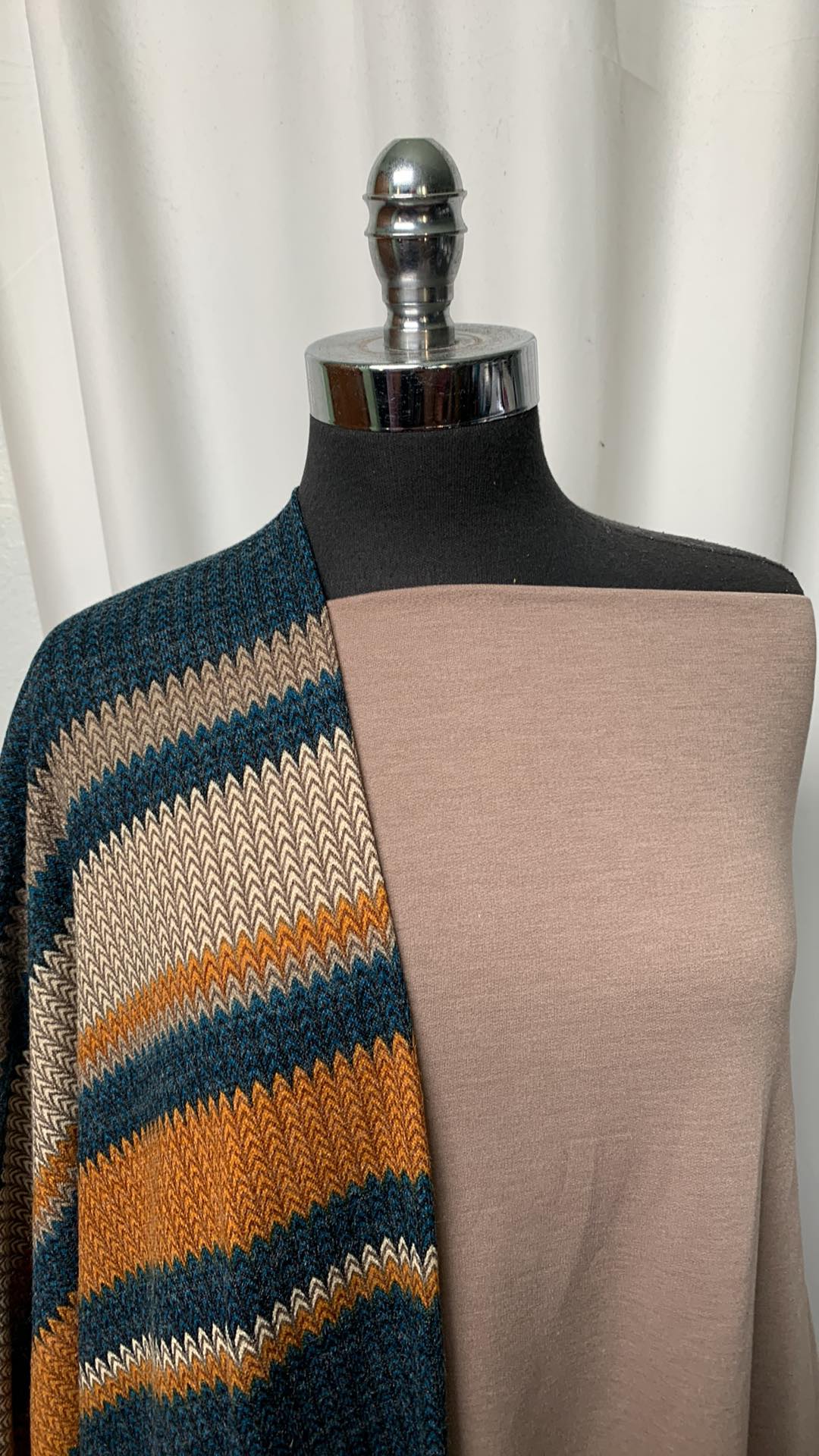 TAUPE/STRIPE BUNDLE : 2YD Stripe Hacci SK & 2YD Taupe Brushed FT : A1723