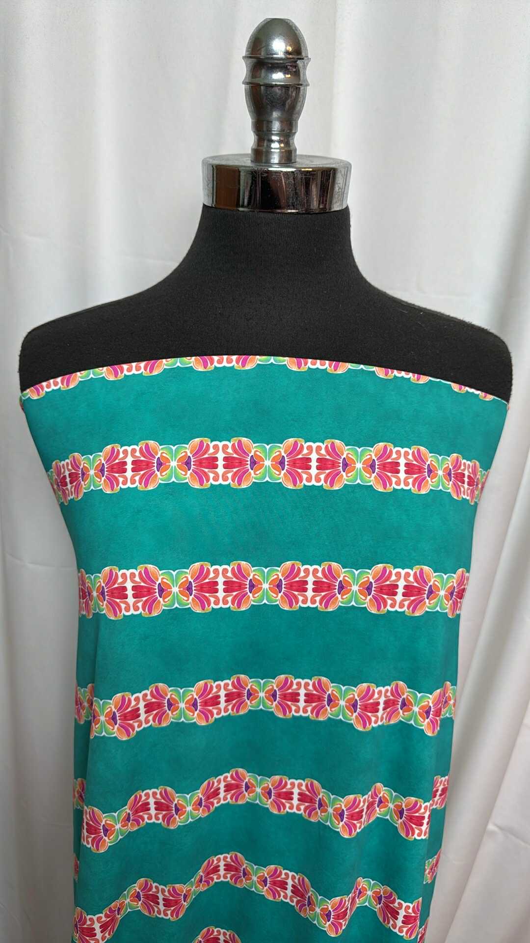 124 - Nylon/Spandex - 2 Yard Cut