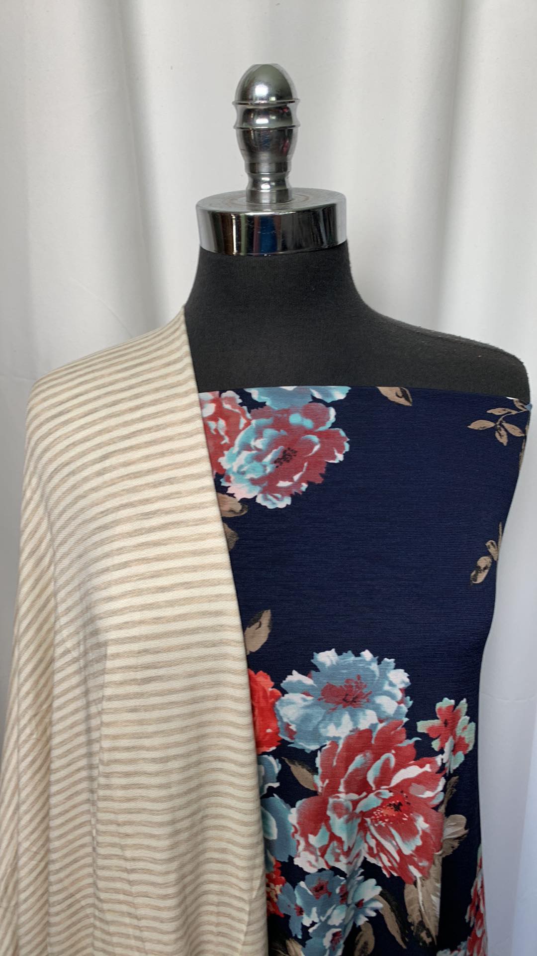 NAVY FLORAL STRIPE BUNDLE : 2YD Floral Bulgari & 2YD Stripes Baby FT : A1482