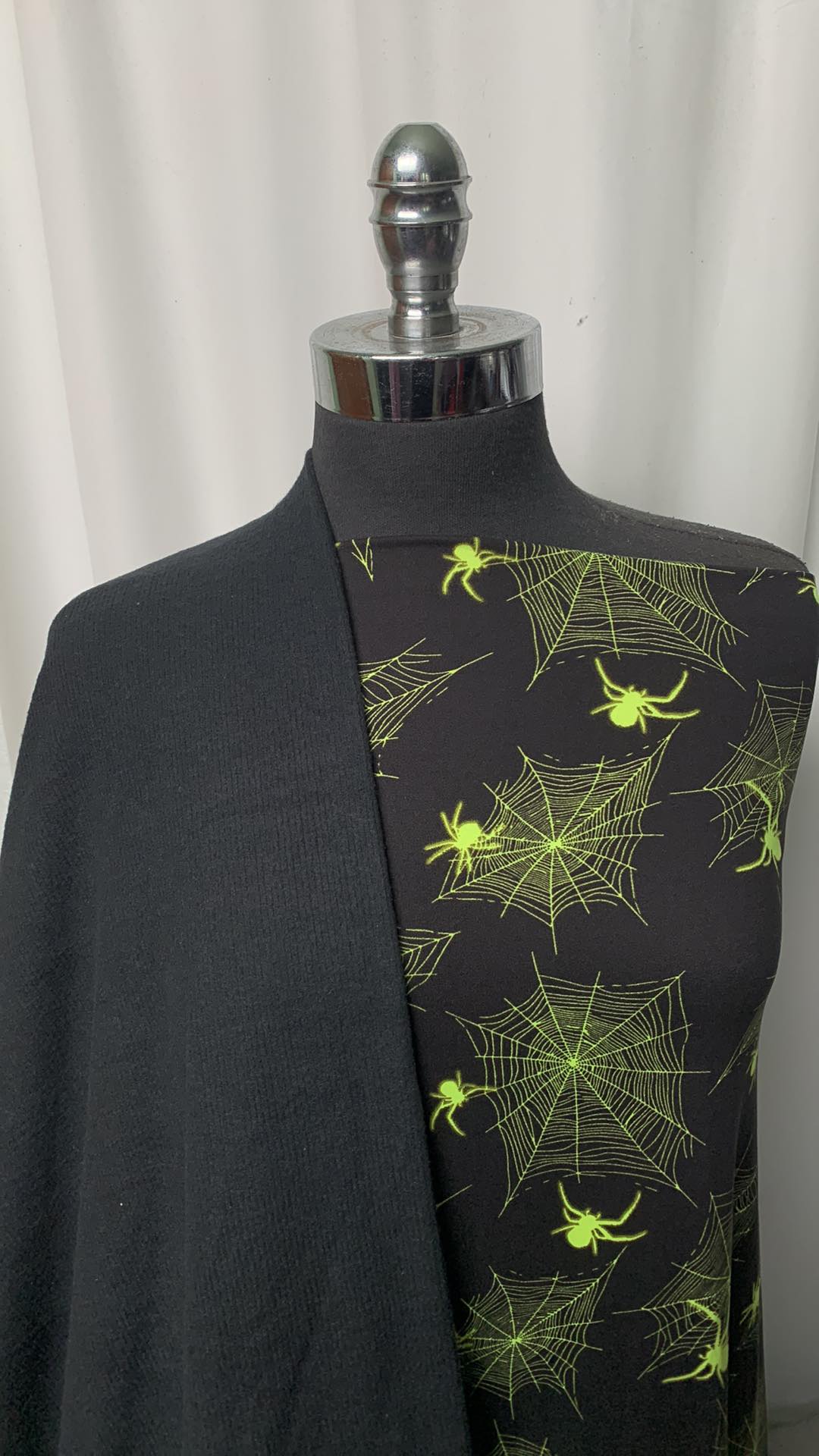 NEON SPIDERS BUNDLE : 2YD Neon Spiders DBP & 2YD Black Brushed Rib : A1646