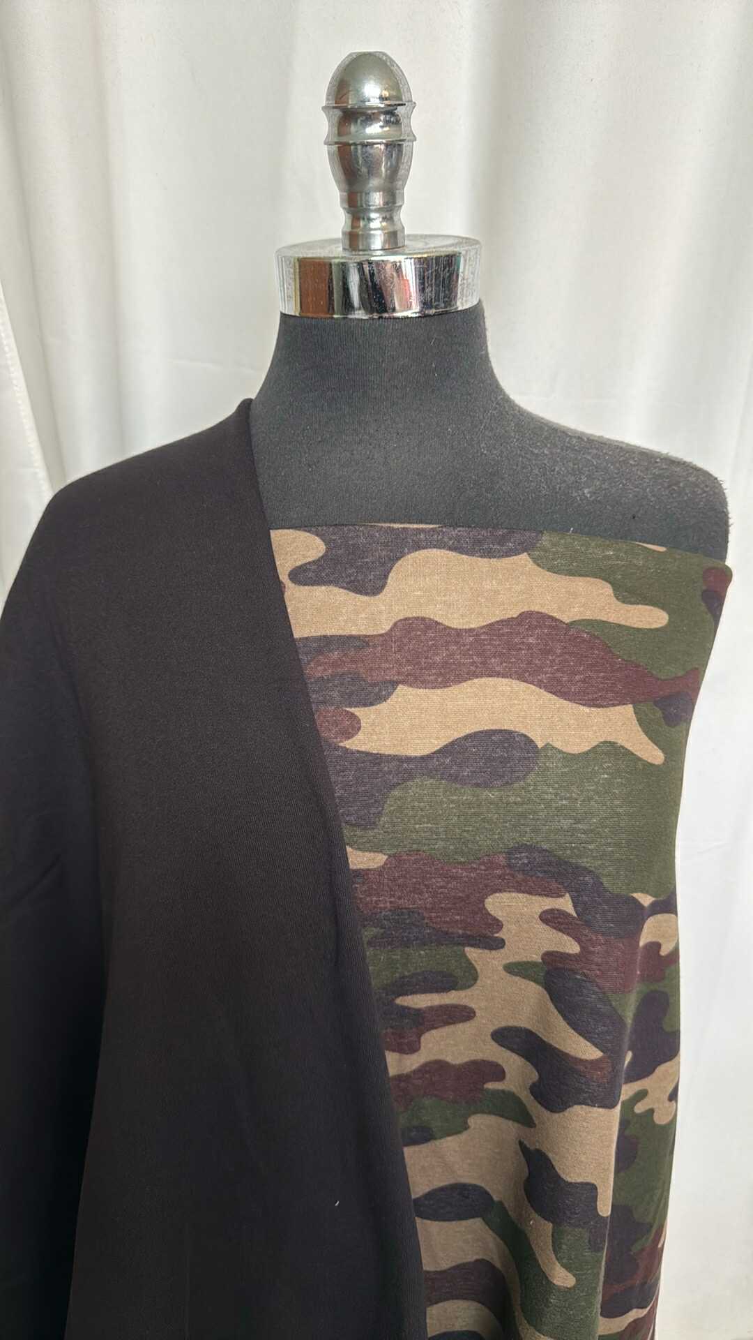 BLACK/CAMO PLUSH BUNDLE : 2YD Camo SuperPlush & 2YD Heavy Brushed Cotton FT (No Spandex) : A29290