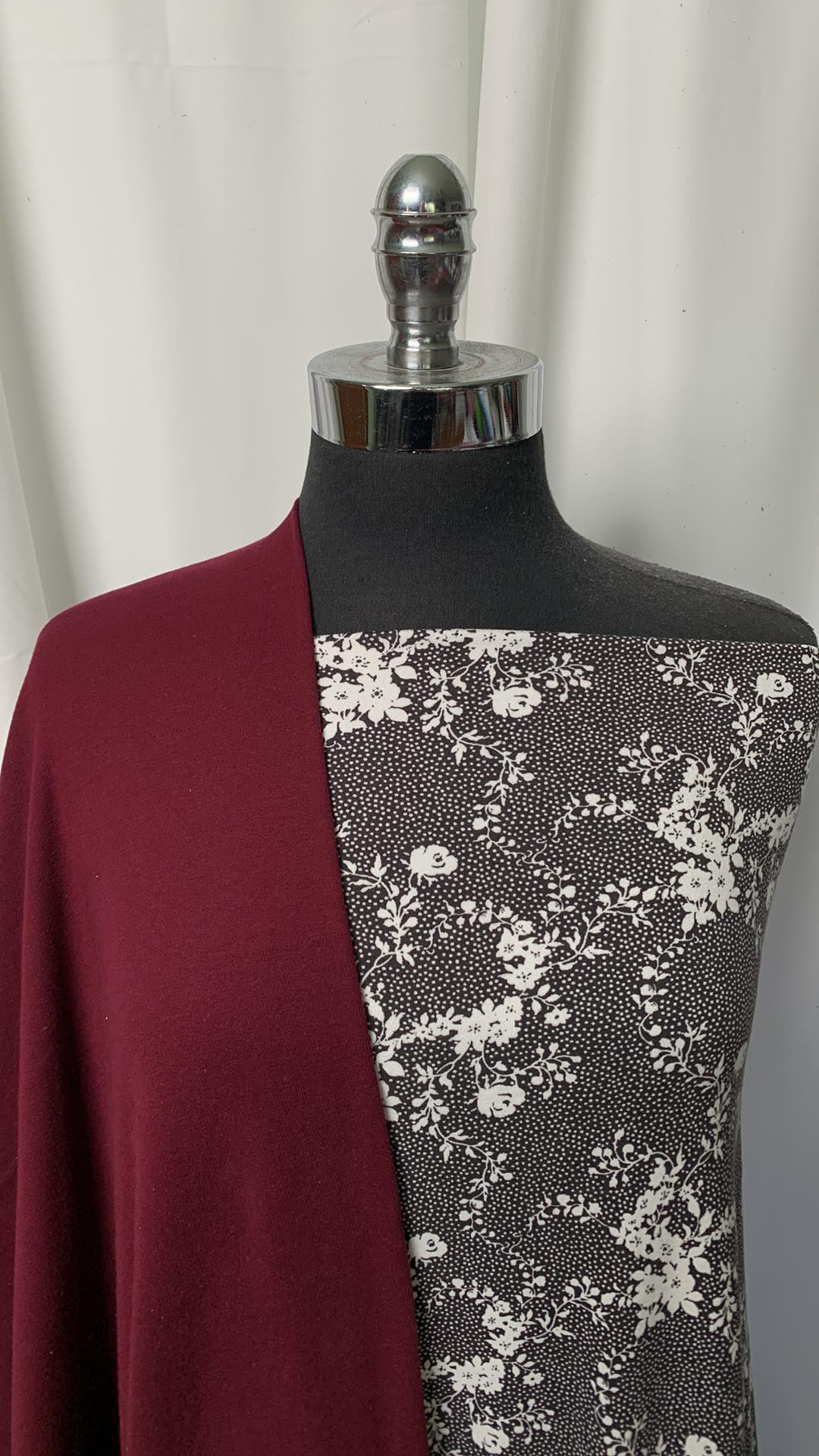 BURGUNDY FLORAL BUNDLE : 2.5YD Black Floral DBP & 1.5YD Burgundy Combed Cotton Rib : A1284