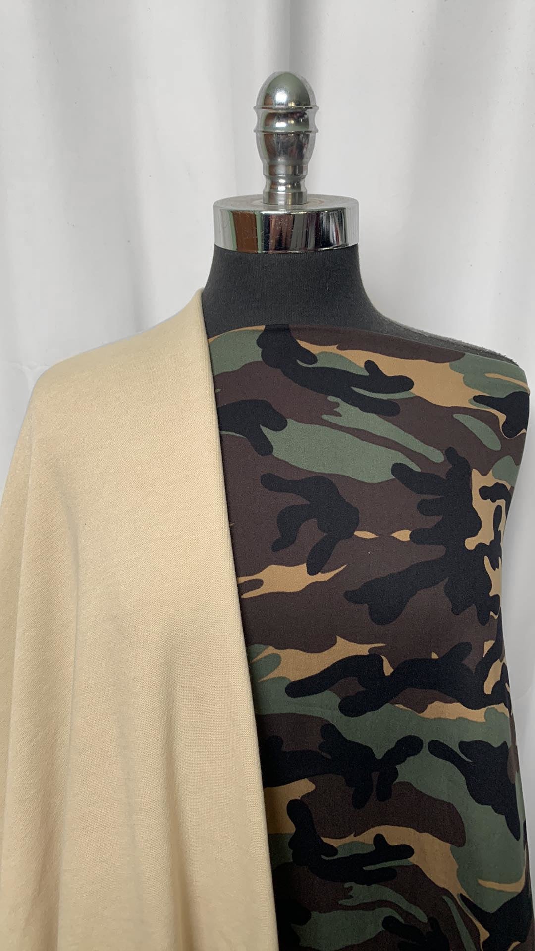 CAMO BUNDLE : 3YD Sweatshirt Fleece & 2YD Camo DBP : A2073