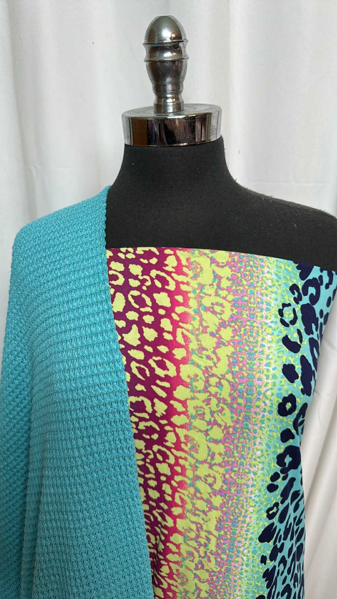 AQUA/LEOPARD STRIPE BUNDLE : 2YD Leopard Stripe DBP & 2YD Aqua Pucker Waffle : A28362