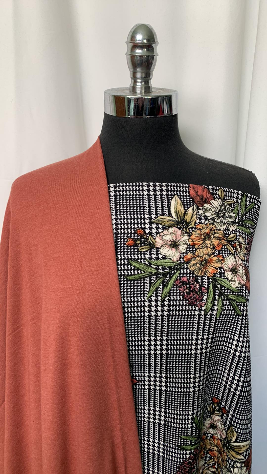 PLAID FLORAL BUNDLE : 2YD Plaid Floral Liverpool & 2YD Combed Cotton 1x1 Rib : A2006