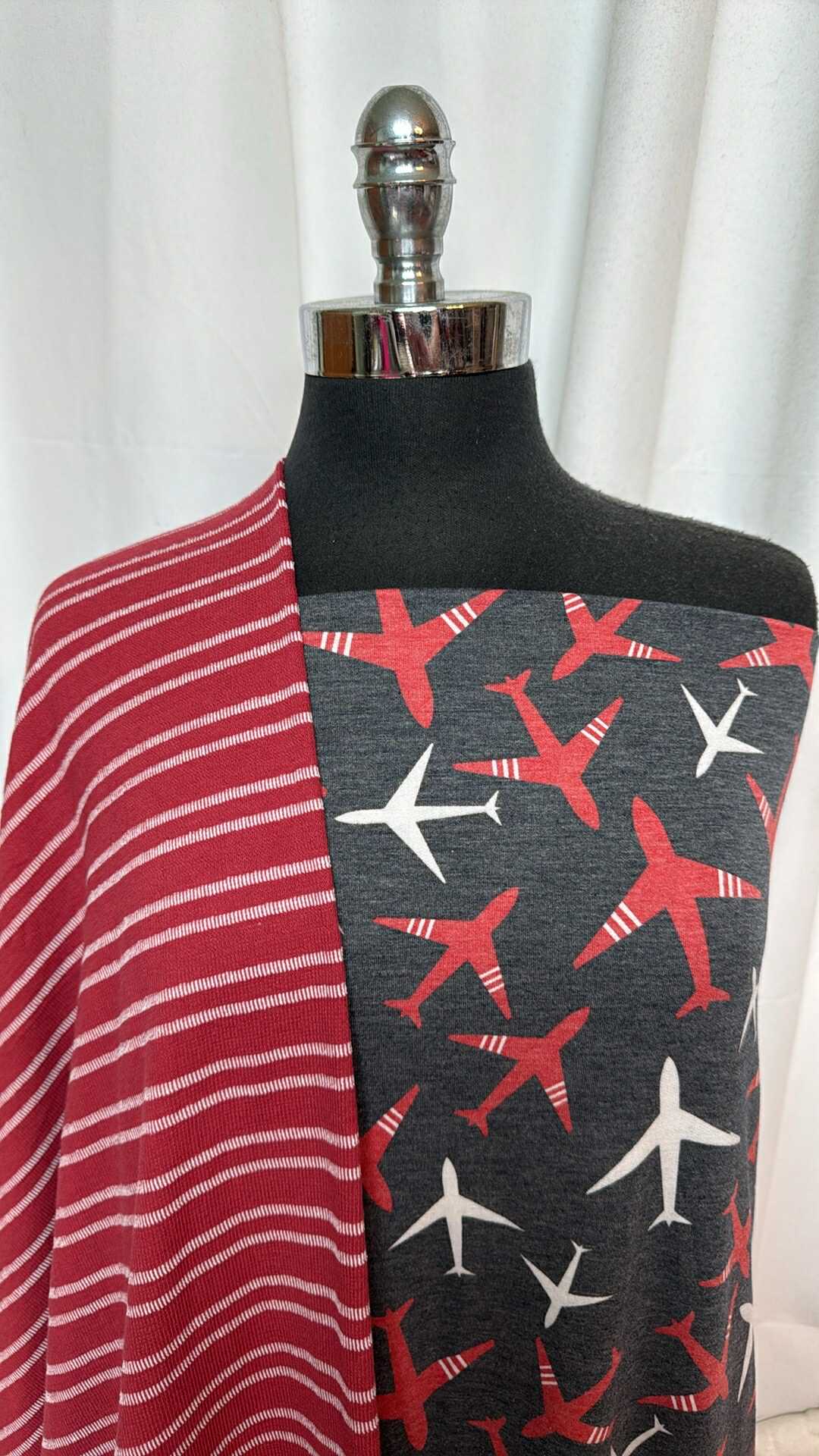 STRIPE/PLANES BUNDLE : 2YD Planes PRS FT & 2YD Stripe C/P DK : A28862