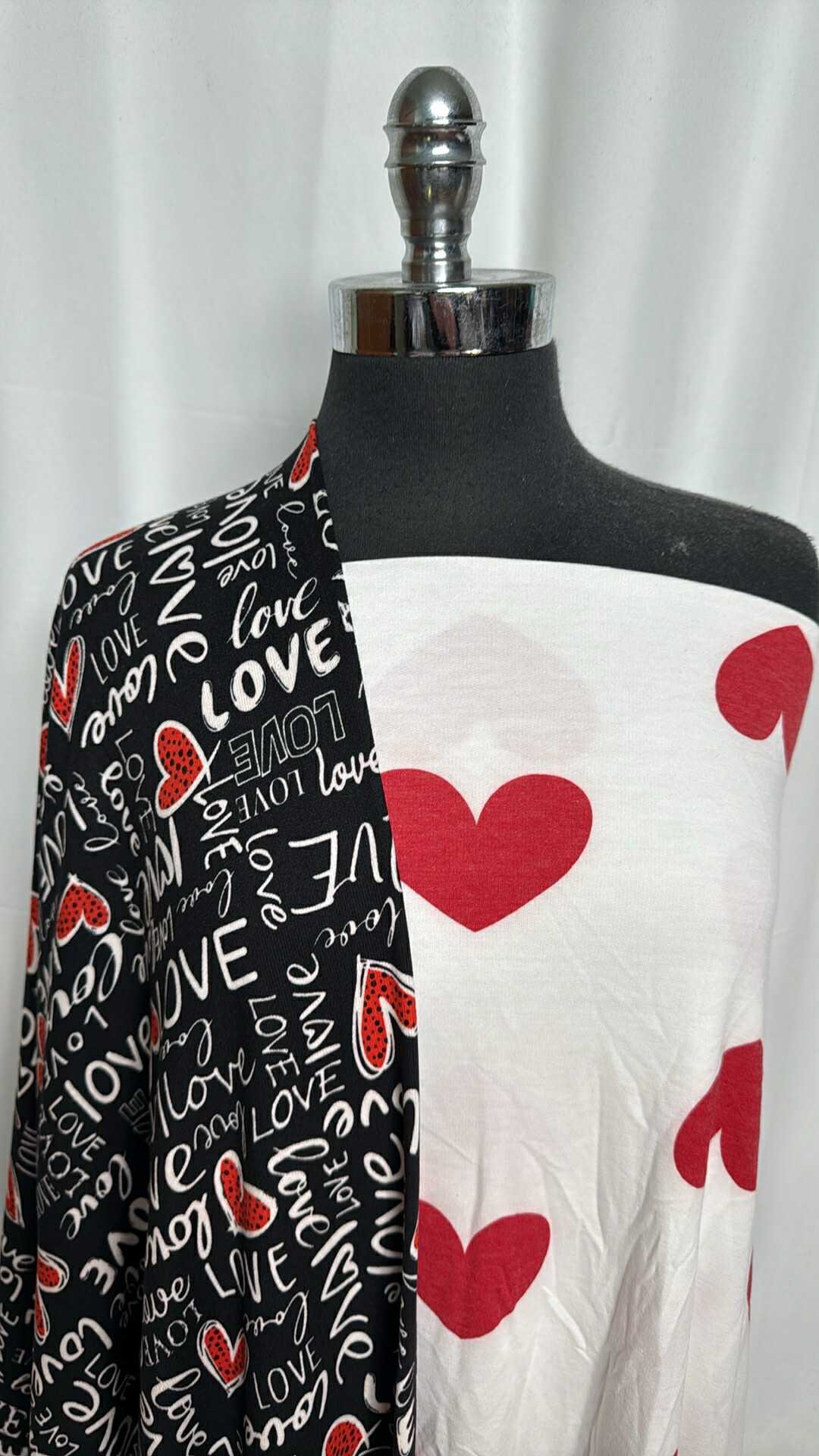 LOVE BUNDLE : 1.5YD White/Red Hearts PRS FT & 2YD Love Oakley SK : A29217