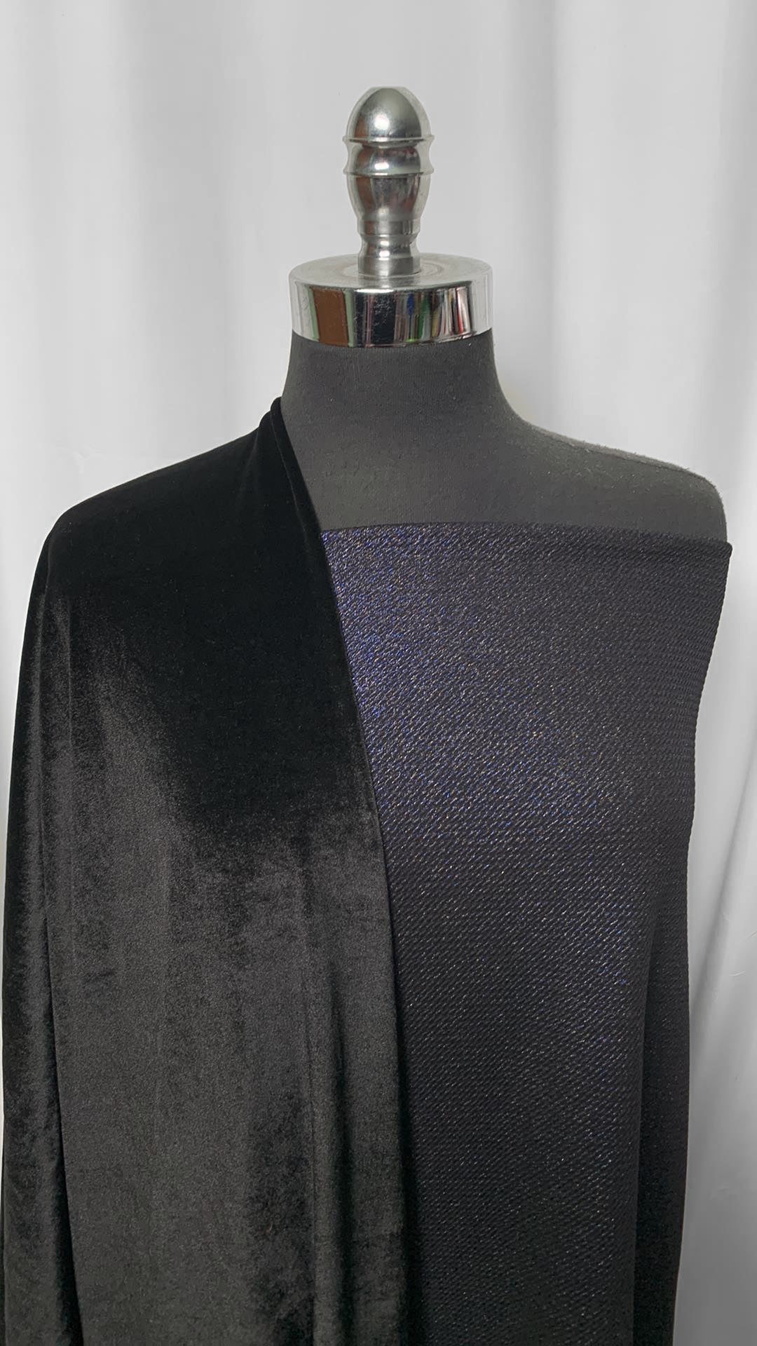 FOIL/VELVET BUNDLE : 2YD Foil Bullet & 2YD Black Stretch Velvet : A2494