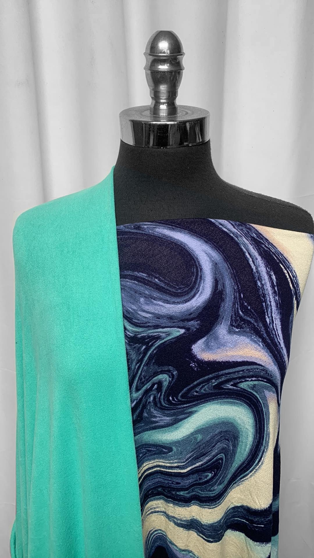 MINT/MARBLE SWIRL BUNDLE : 33" Marble Swirl R/S Crepe Jersey & 2.5YD Mint Oakley SK : A25333