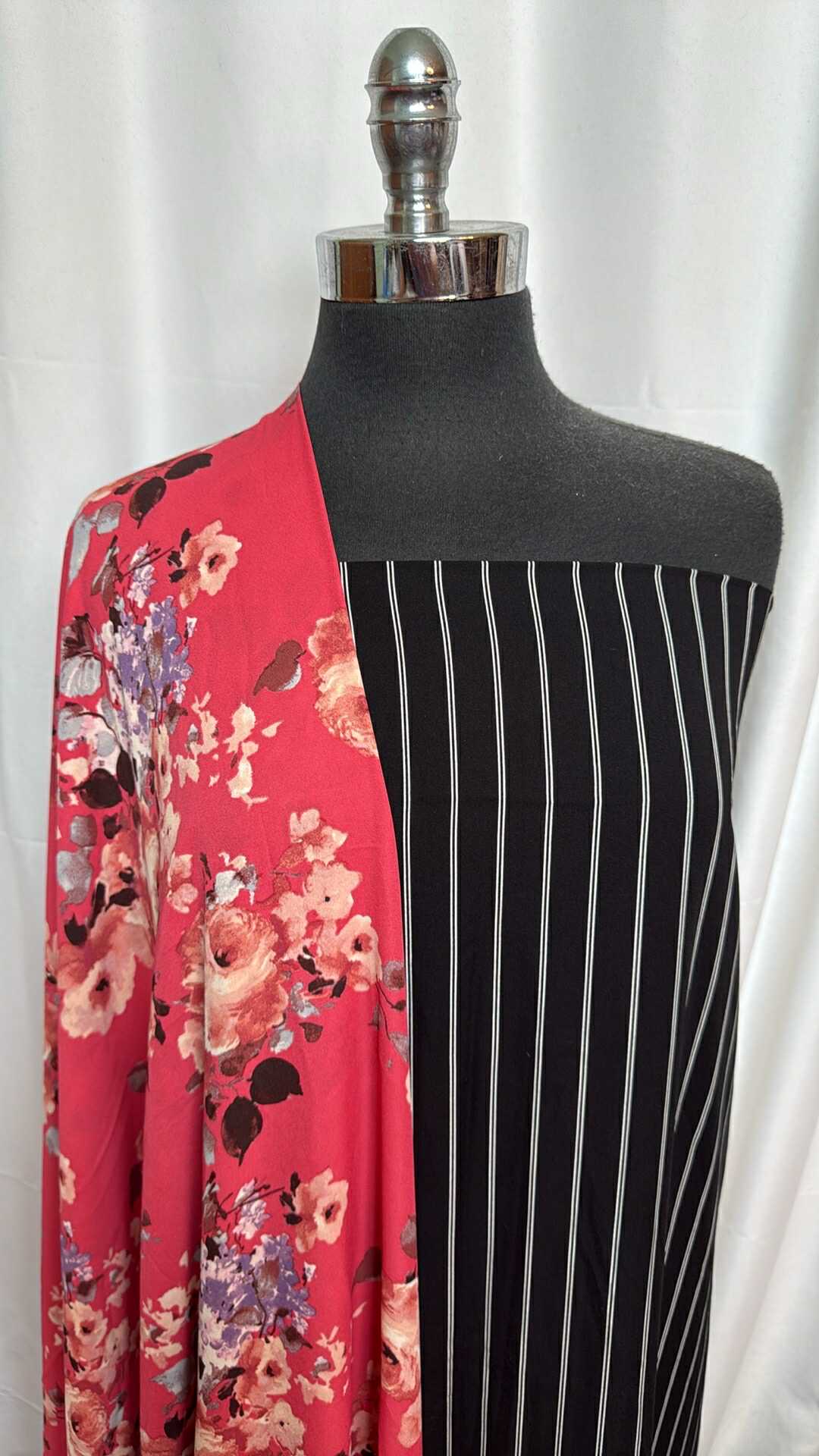 FLORAL/VERTICAL STRIPE BUNDLE : 2YD Floral Poly Woven & 3YD Black Vertical Stripe PWD : A27658