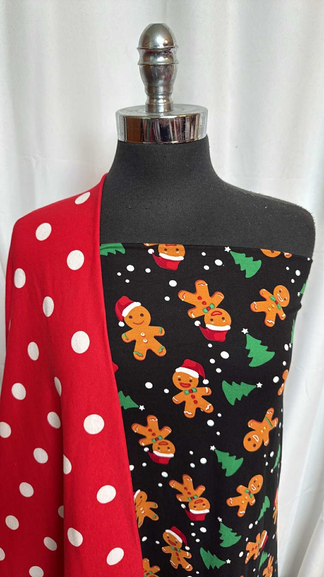 GINGERBREAD/RED DOT BUNDLE : 2YD Gingerbread DBP & 2YD Red Dot C/S : A28478
