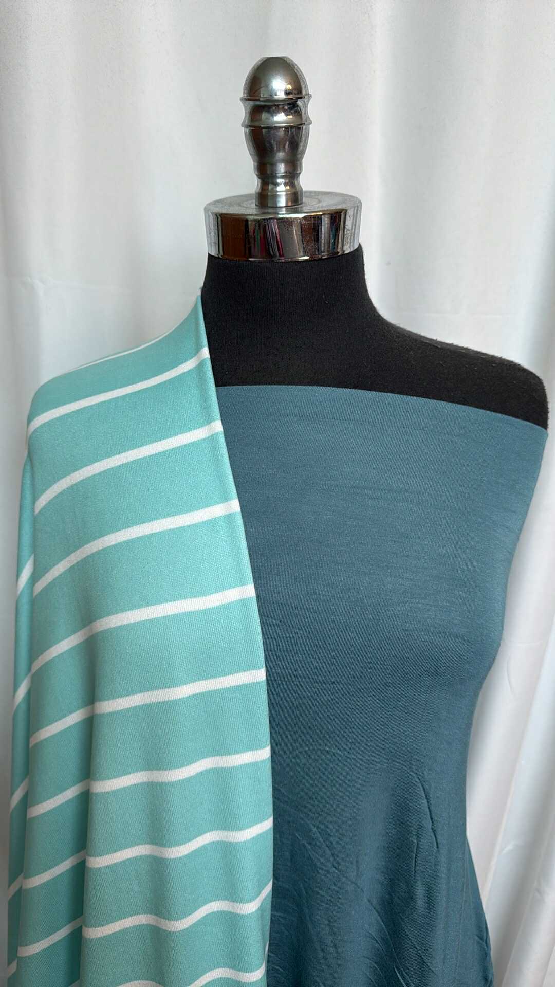 TEAL/STRIPE BUNDLE : 2YD Teal R/S & 2YD Stripe Oakley SK : A28611