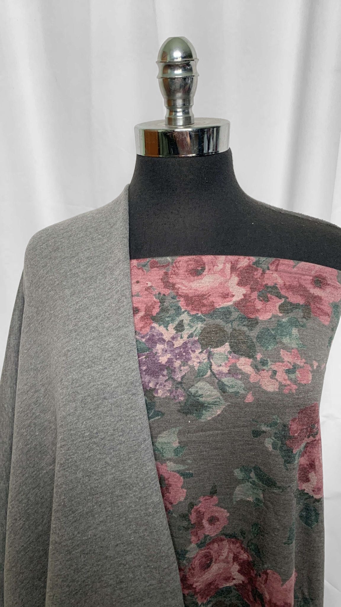 HEATHER GREY/FLORAL BUNDLE : 1+YD Grey Floral PRS FT & 2YD Heather Grey C/P Fleece : A25789