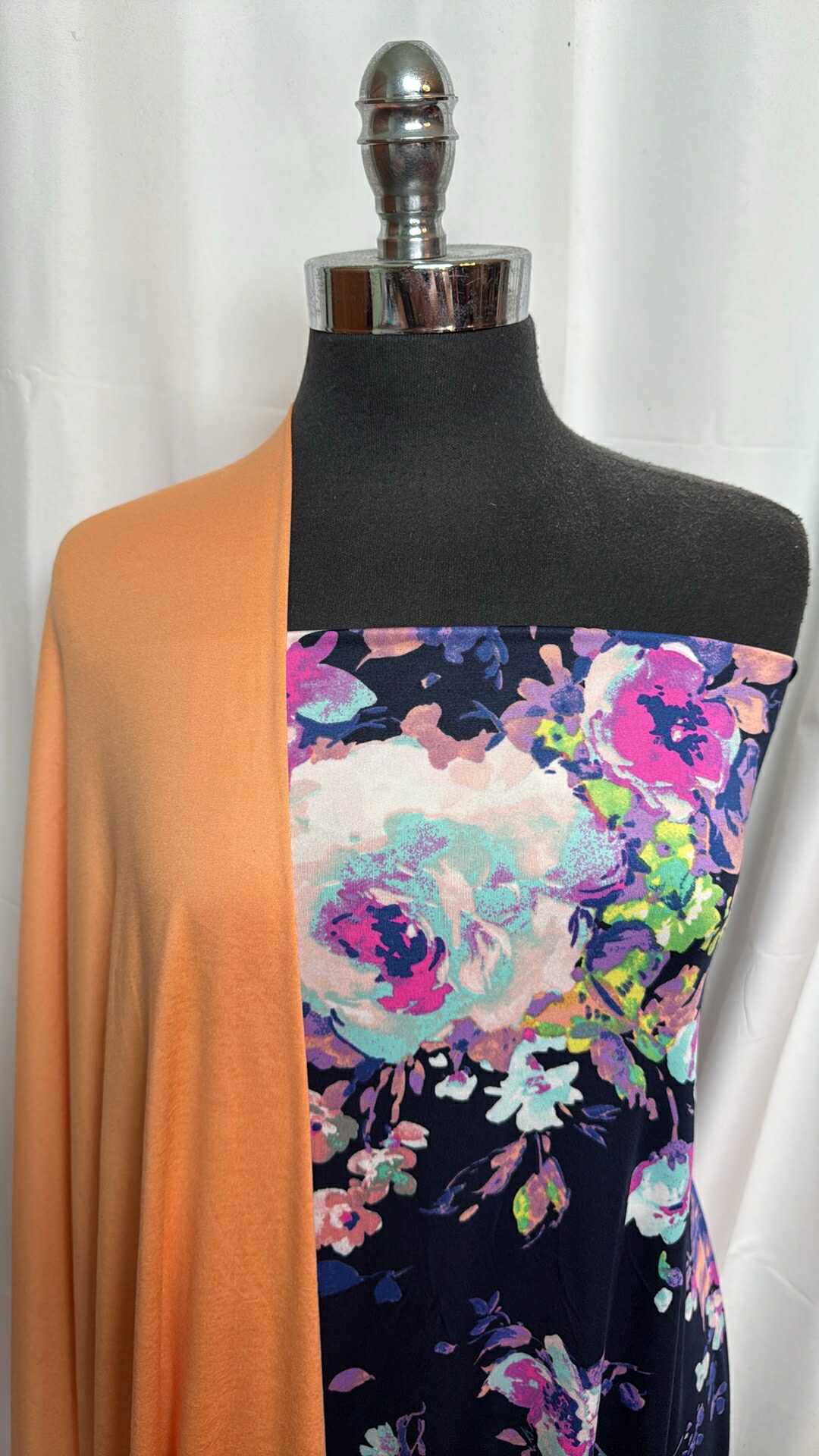 MARMALADE/NAVY FLORAL BUNDLE : 2YD Marmalade Featherweight PF & 2YD Navy Floral ITY : A27544