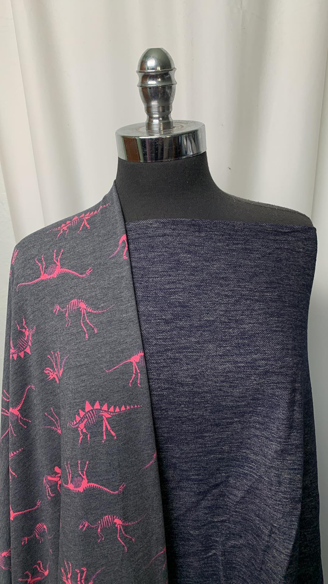 DINO/DENIM BUNDLE : 2YD Indigo Knit Denim & 2YD Pink Dino PRS FT : A1713
