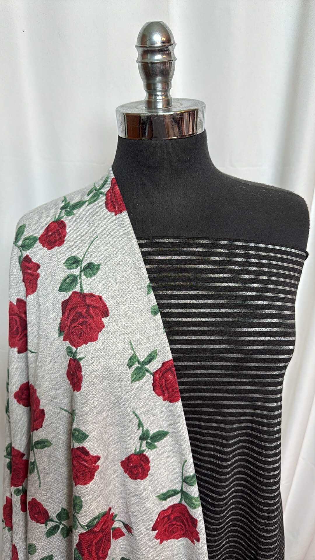 LUREX STRIPE/ROSES BUNDLE : 2YD PRS Jersey w/Lurex Stripe & 2YD Roses C/P FT : A27896