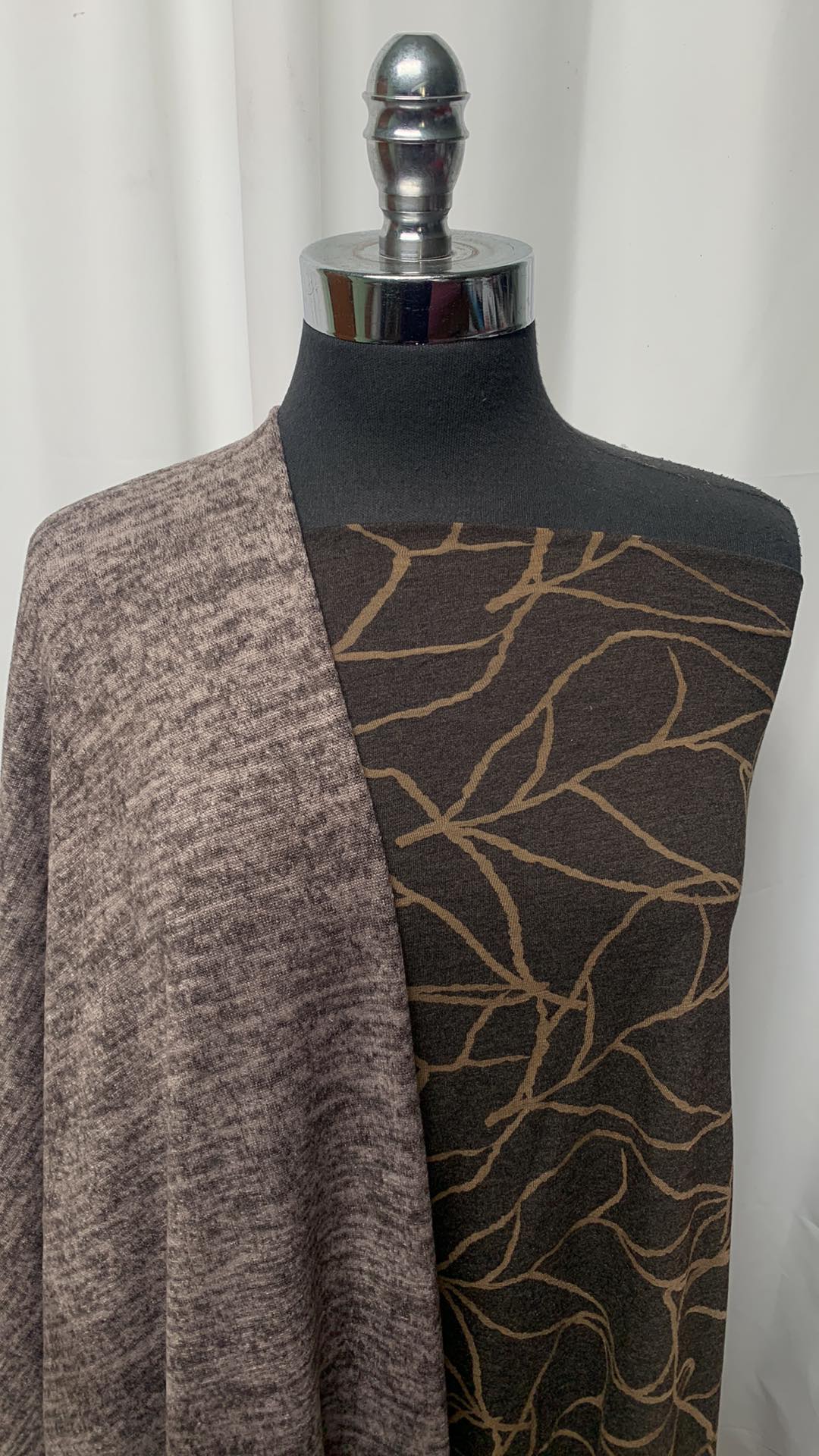 BROWN LEAVES BUNDLE : 2YD Brown Brushed Hacci SK & 2YD Brown Leaves Bamboo/Poly Burnout : A25231