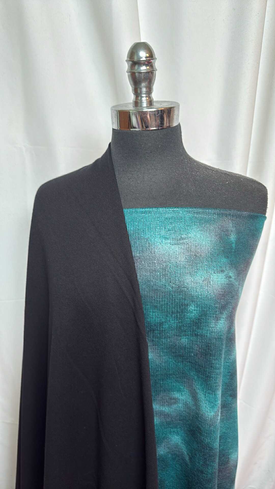 BLACK/FOIL TIE DYE BUNDLE : 2YD Black C/P FT & 2YD Foil Tie Dye Sweater : A27816