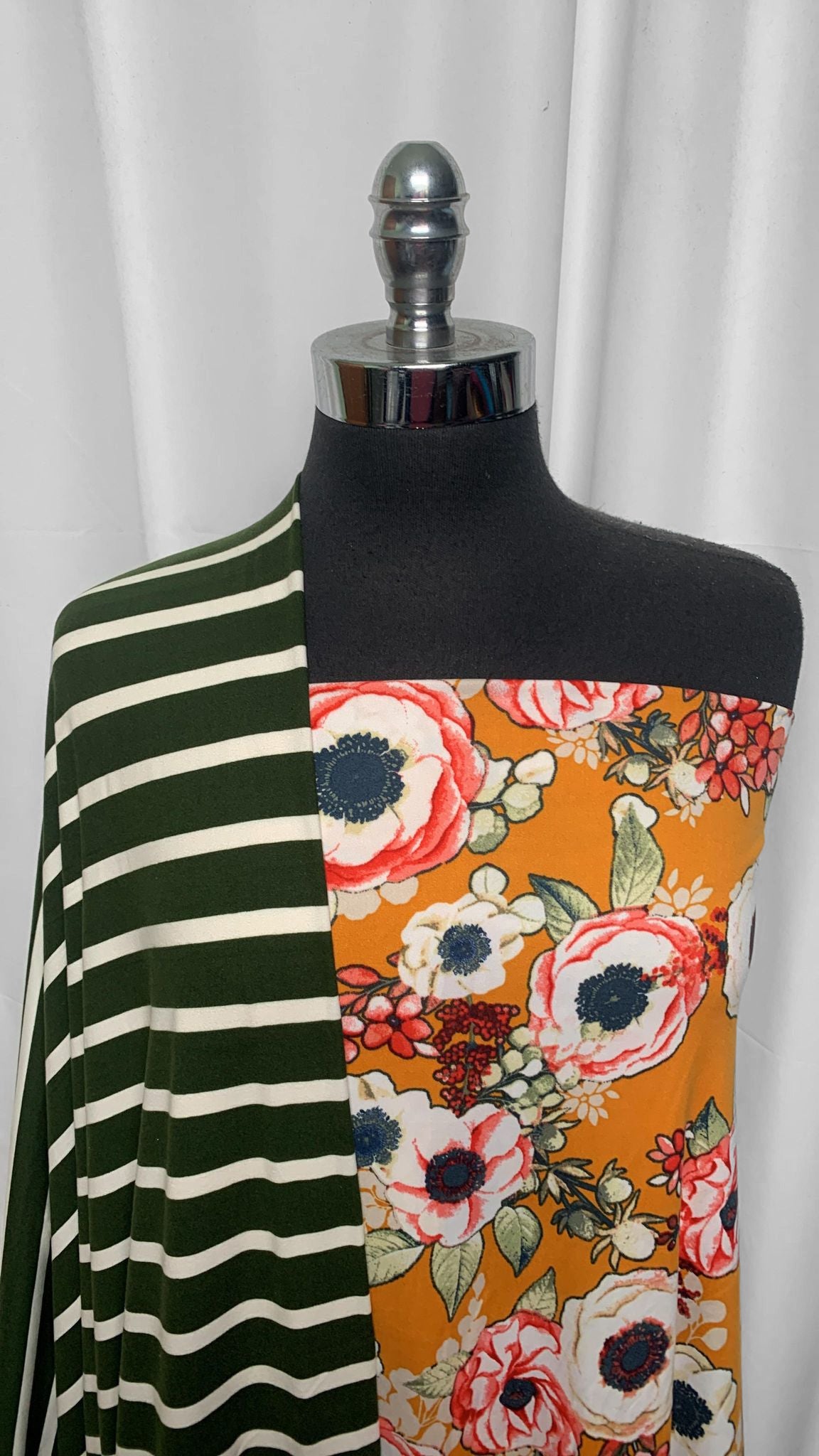 MUSTARD FLORAL/STRIPE BUNDLE : 2YD Mustard Floral DBP & 2YD Black/Ivory Stripe DBP : A25520