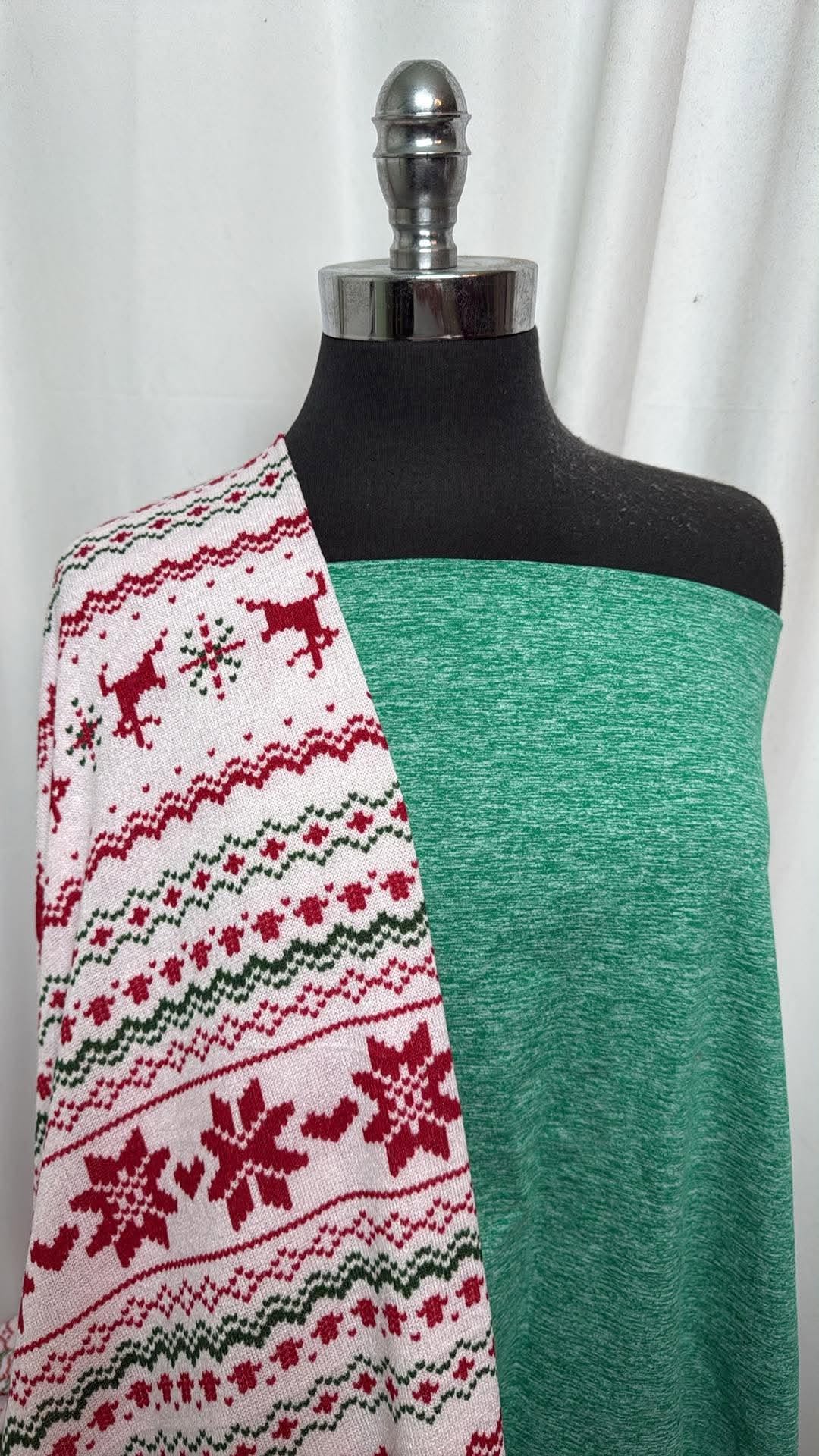 HEATHER GREEN/HOLIDAY STRIPE BUNDLE : 2YD Heather Green Peached PF & 2+YD Holiday Stripe Hacci SK : A31047
