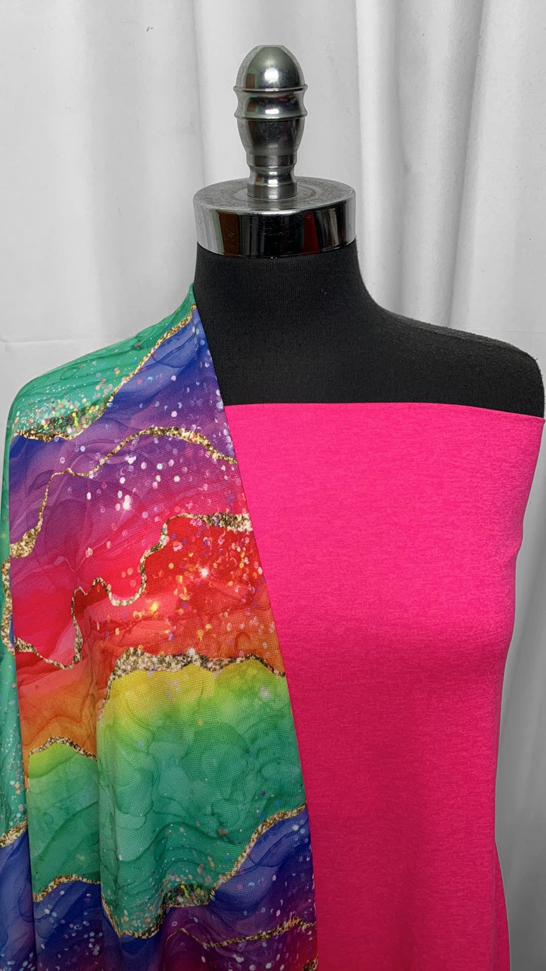 PRICKLY PEAR/GEODE BUNDLE : 1YD Prickly Pear Featherweight PF & 1.5YD Rainbow Geode Sport Fleece : A25470