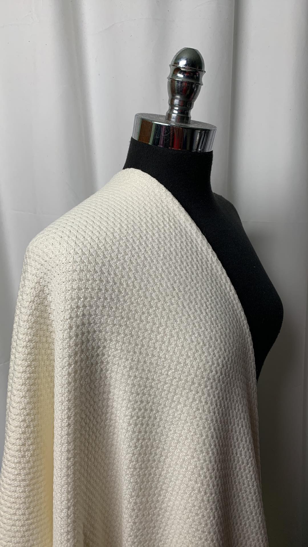 Ivory - Textured Sweater Knit - 3 Yard Cut