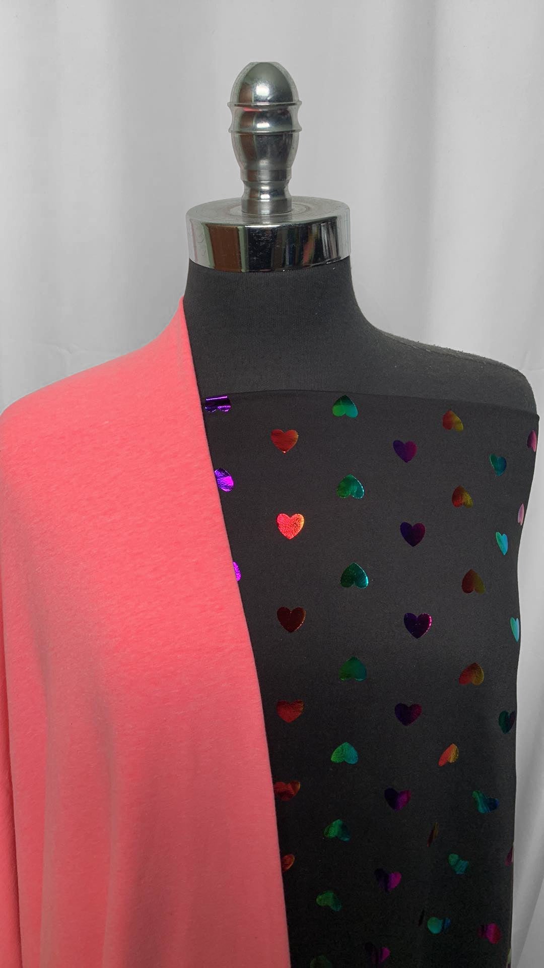 PINK/FOIL HEARTS BUNDLE : 2YD Pink C/S & 2YD Foil Hearts DBP : A2517