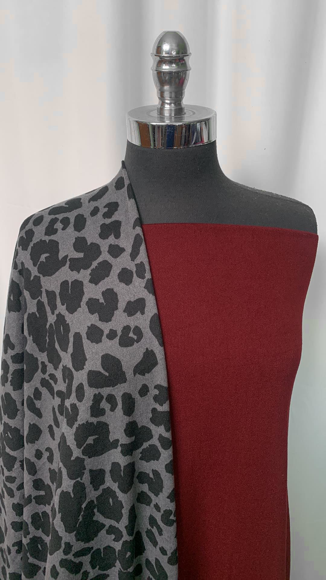 BURGUNDY/LEOPARD BUNDLE : 2YD Burgundy Oakley SK & 2YD Leopard Brushed Hacci SK : A2281