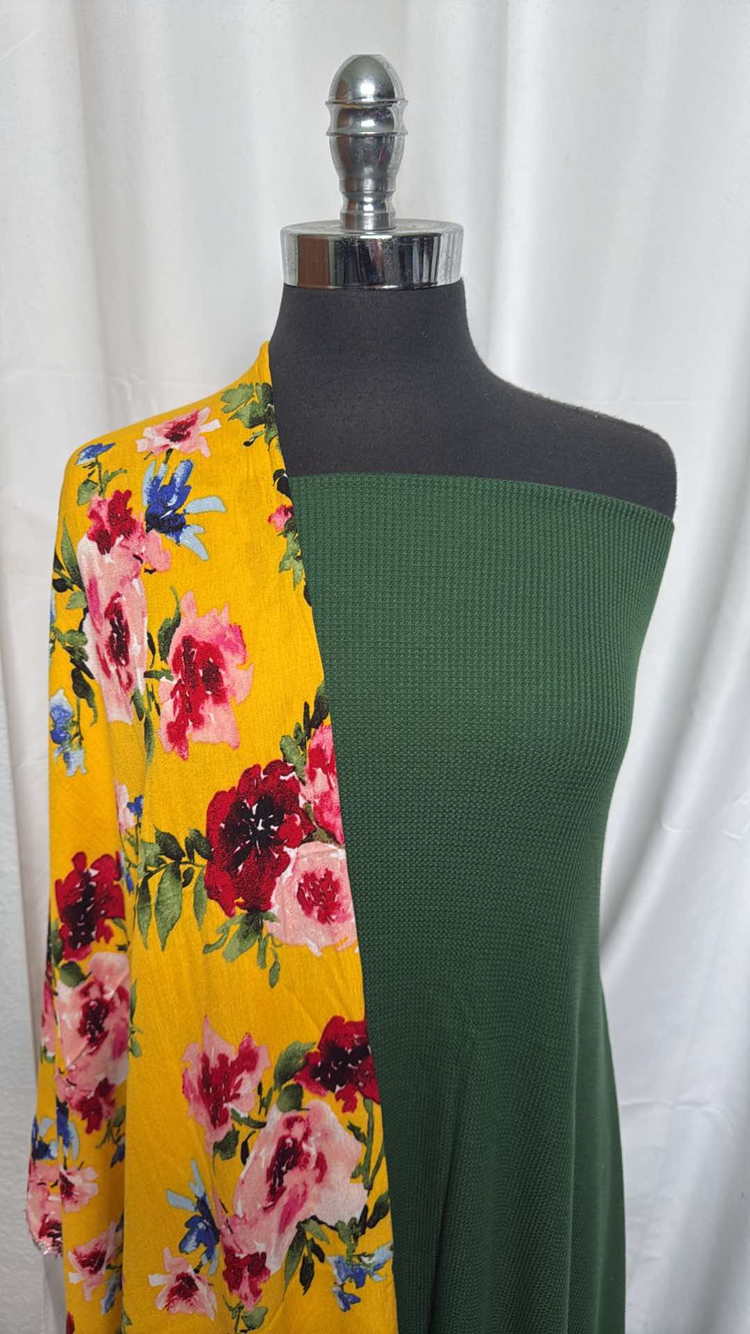 GREEN/YELLOW FLORAL BUNDLE : 2YD Green Modal Thermal & 2YD Yellow Floral Crinkle Rayon Woven : A26075